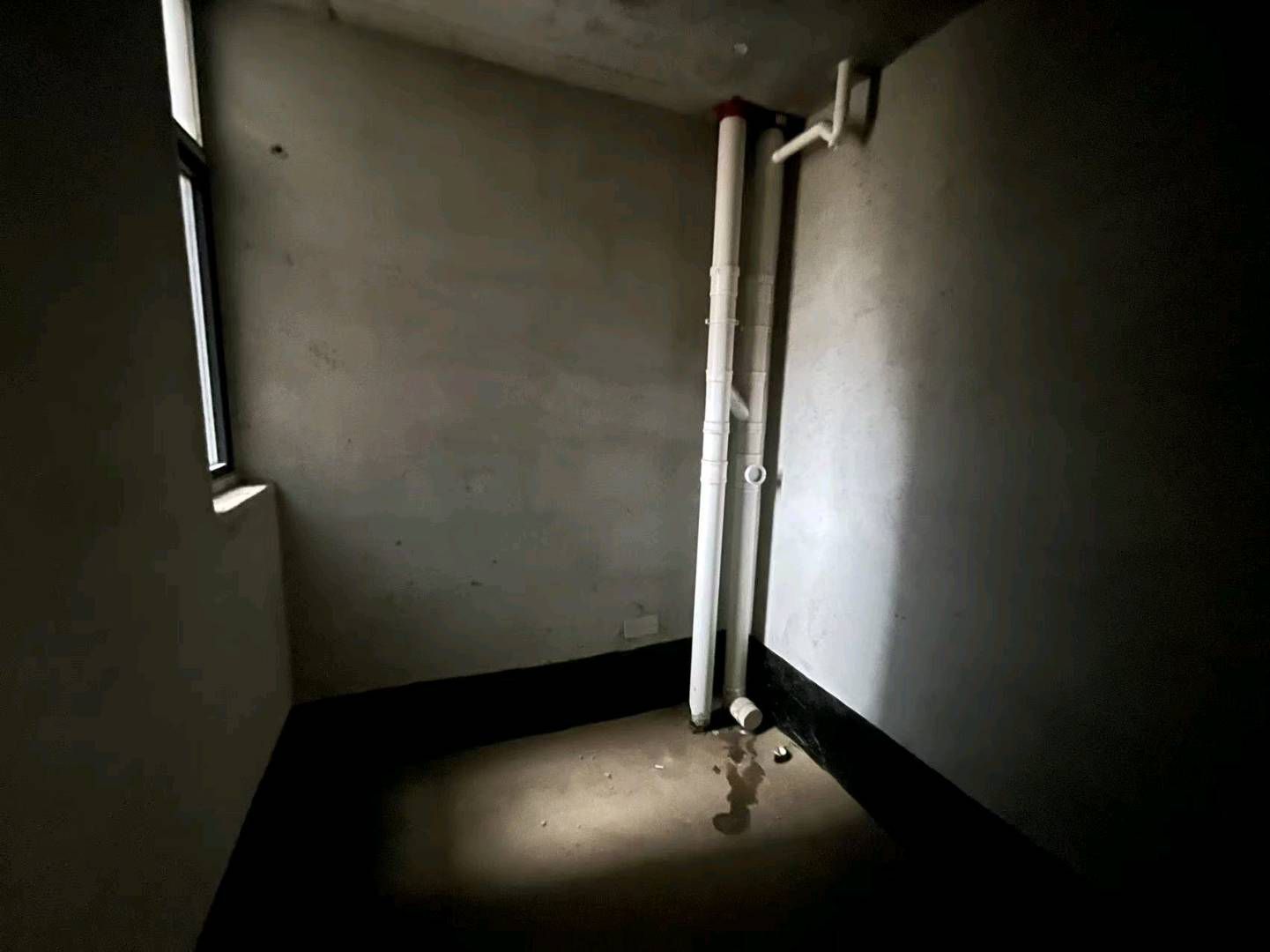 同城上都106平·书包房3室2厅2卫·毛坯房46.8万