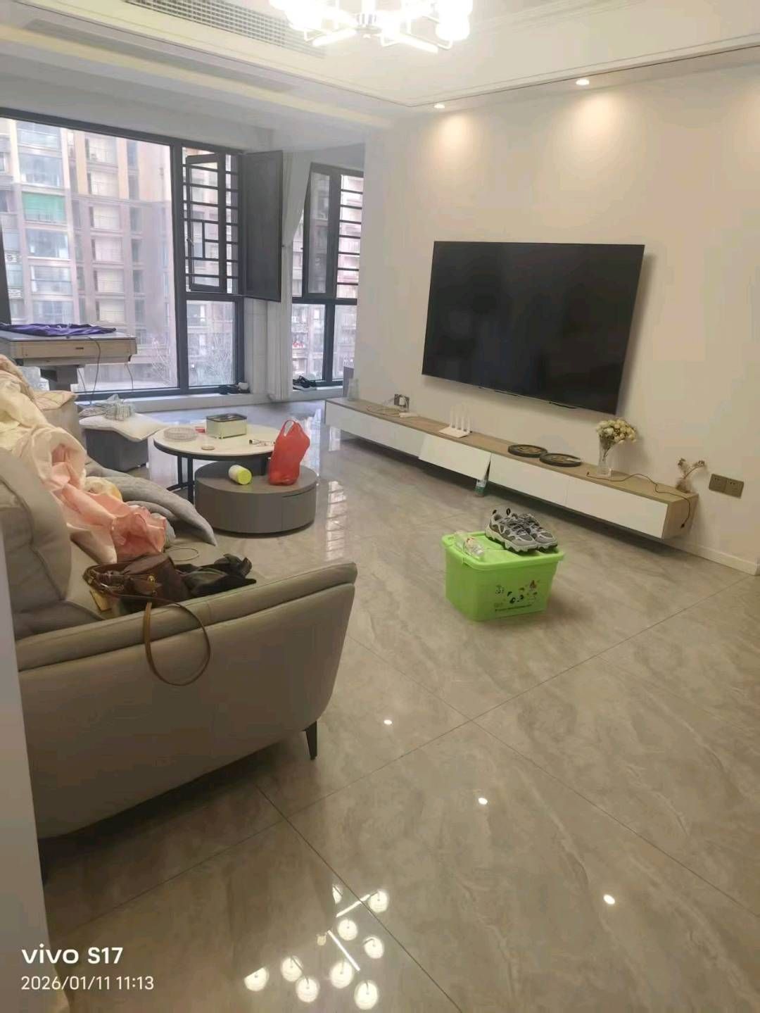 丰业盛世·好华装修·131平方·拎包入住·周边配套齐全售：69.8万