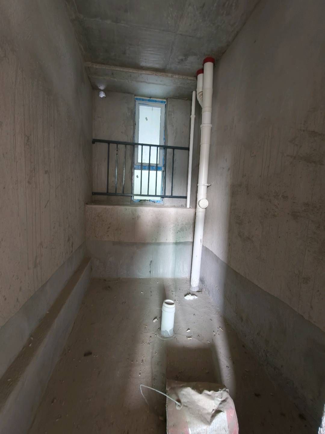 碧桂园翡翠湾南北通透带80平方院子三房两厅两位53万