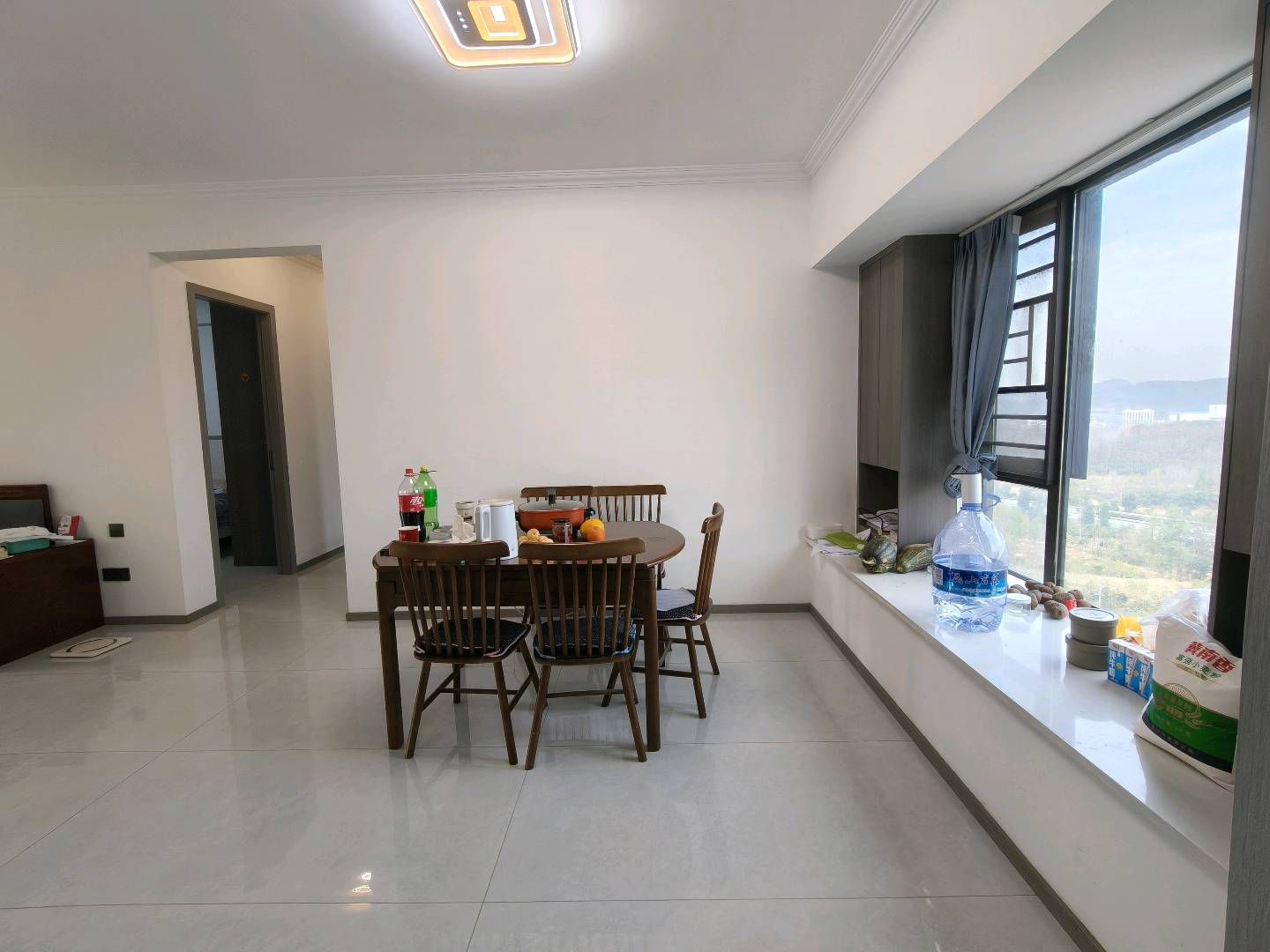 高铁站片区·珊瑚海小区·118平方·拎包入住·56万包过户