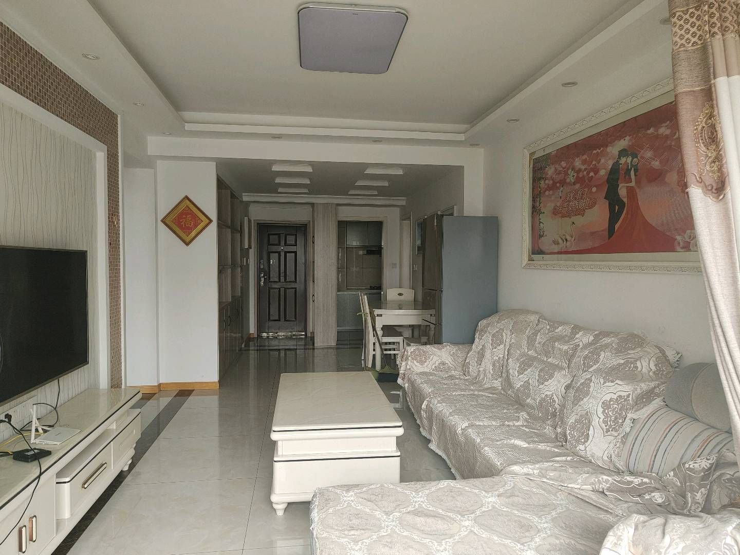 高铁片区·三室两厅·周边配套齐全·拎包入住·售价：46万