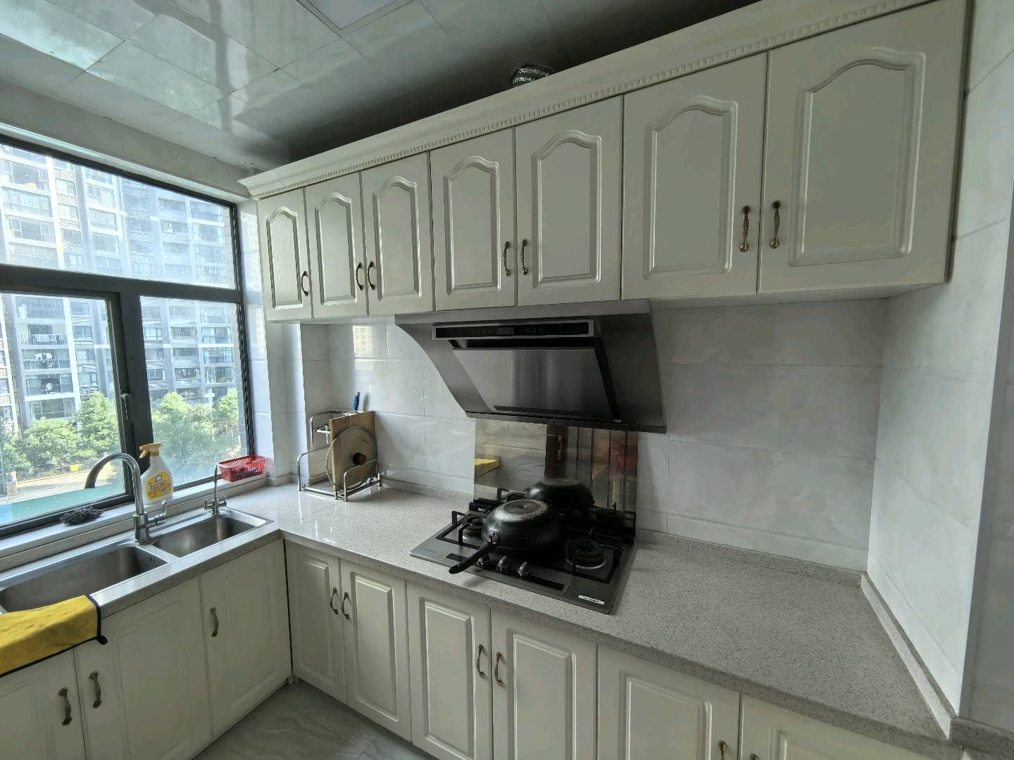 雍景新城3室2厅2卫通风好电梯房