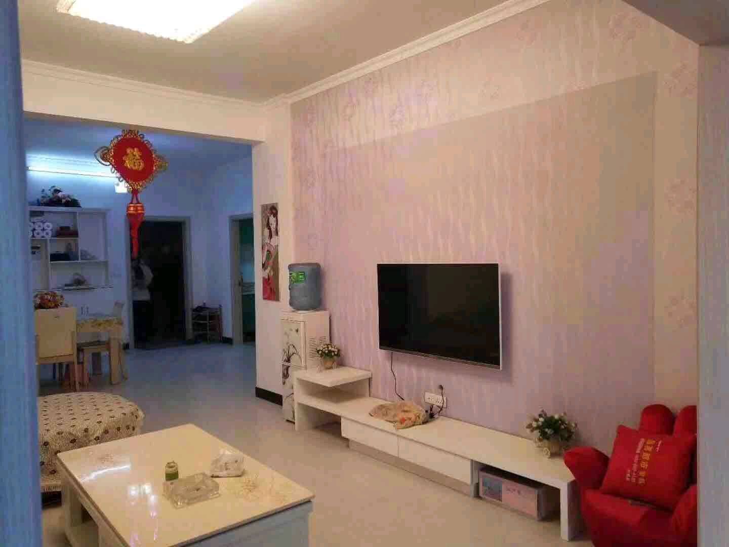 千贺名苑·精装修两室电梯房·温馨干净整洁出租1400/月