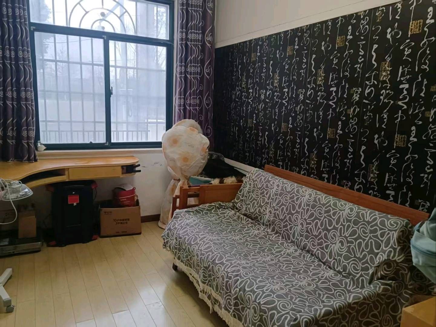永邦欧洲城·车库上·118平精装修·成色很好·只卖38.5万