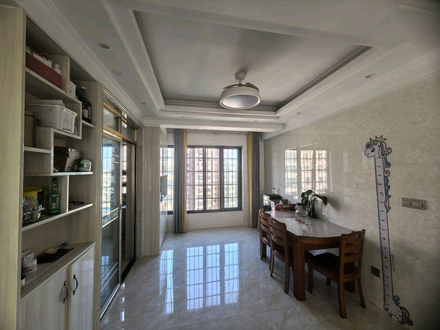 圣荣家苑·沙子岭公园较近的房子·精装修三室电梯房·亏本卖46万