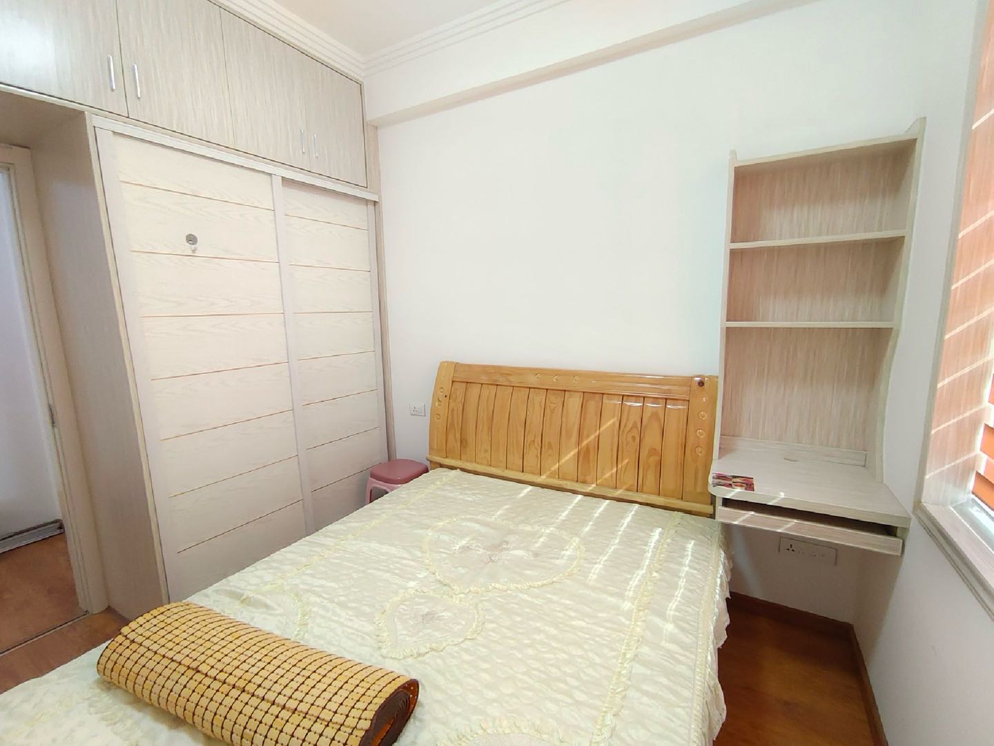 众城国际·小户型两室·拎包入住·诚意出售：28万