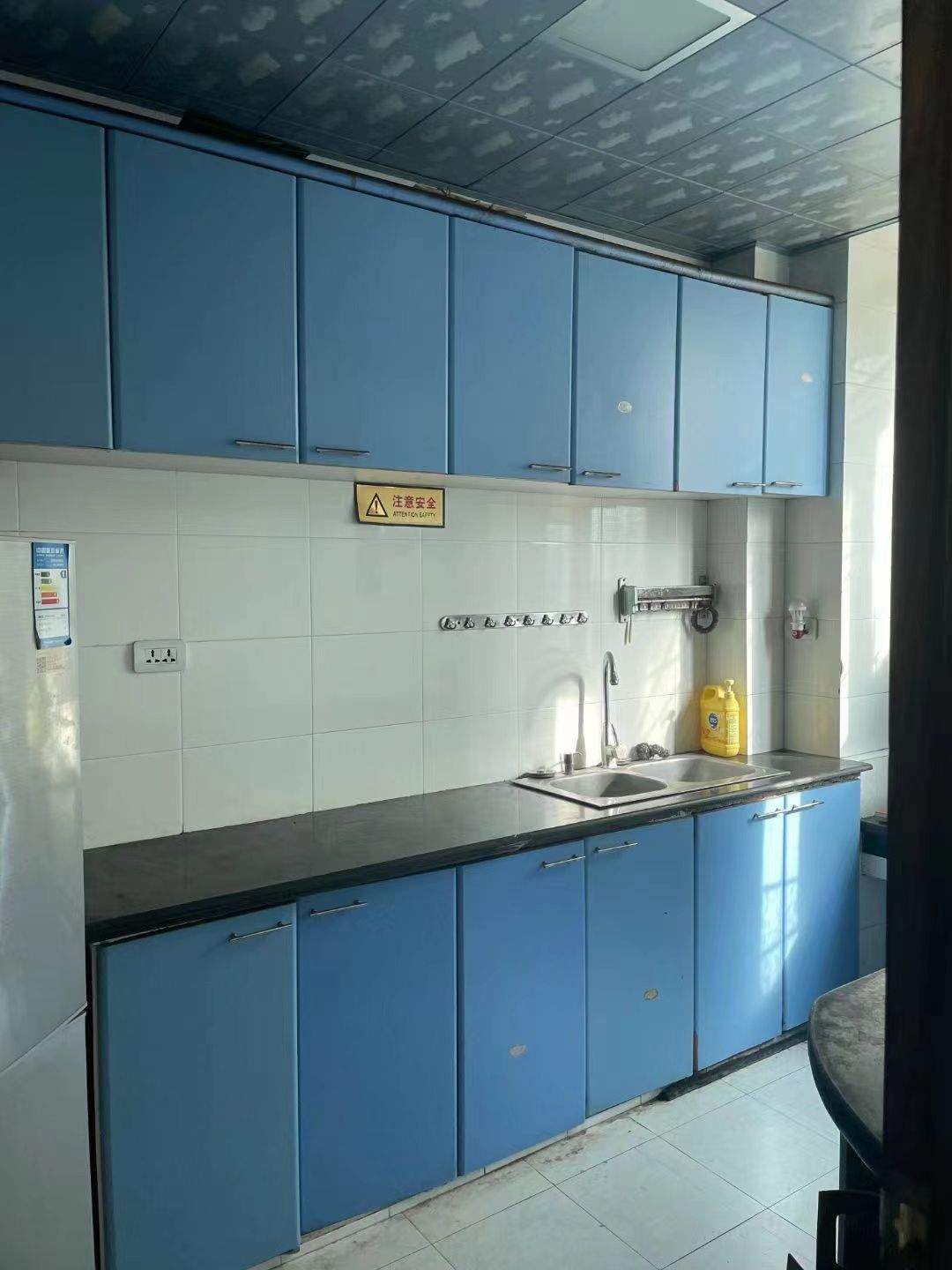 一桥两室两厅·三楼拎包入住800/月