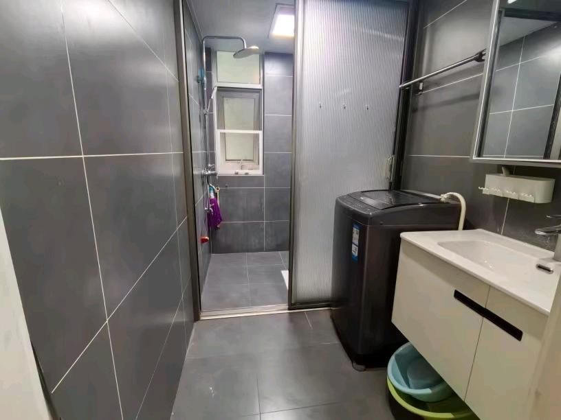 碧桂园翡翠湾·依山旁水好地方·三房两厅·拎包入住报价：49.8万