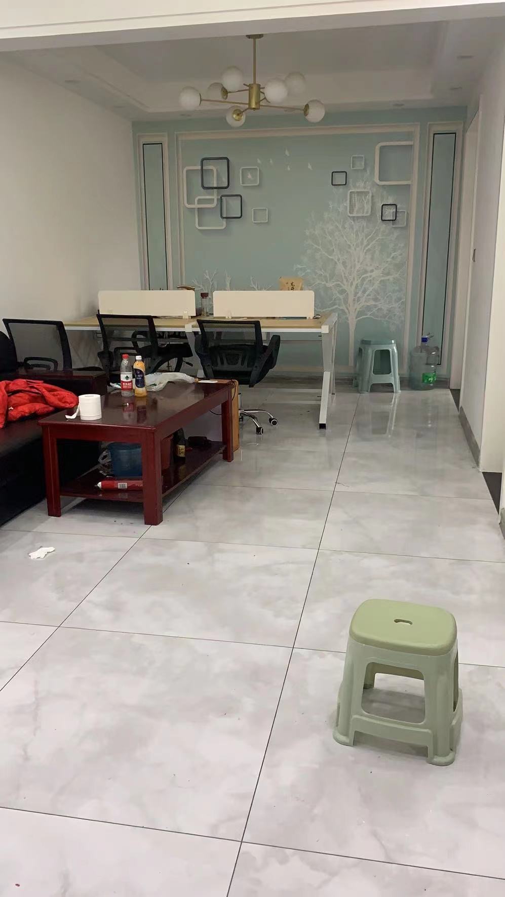 东洲大厦·精装两居室·品牌家私家电·诚意出租1400/月