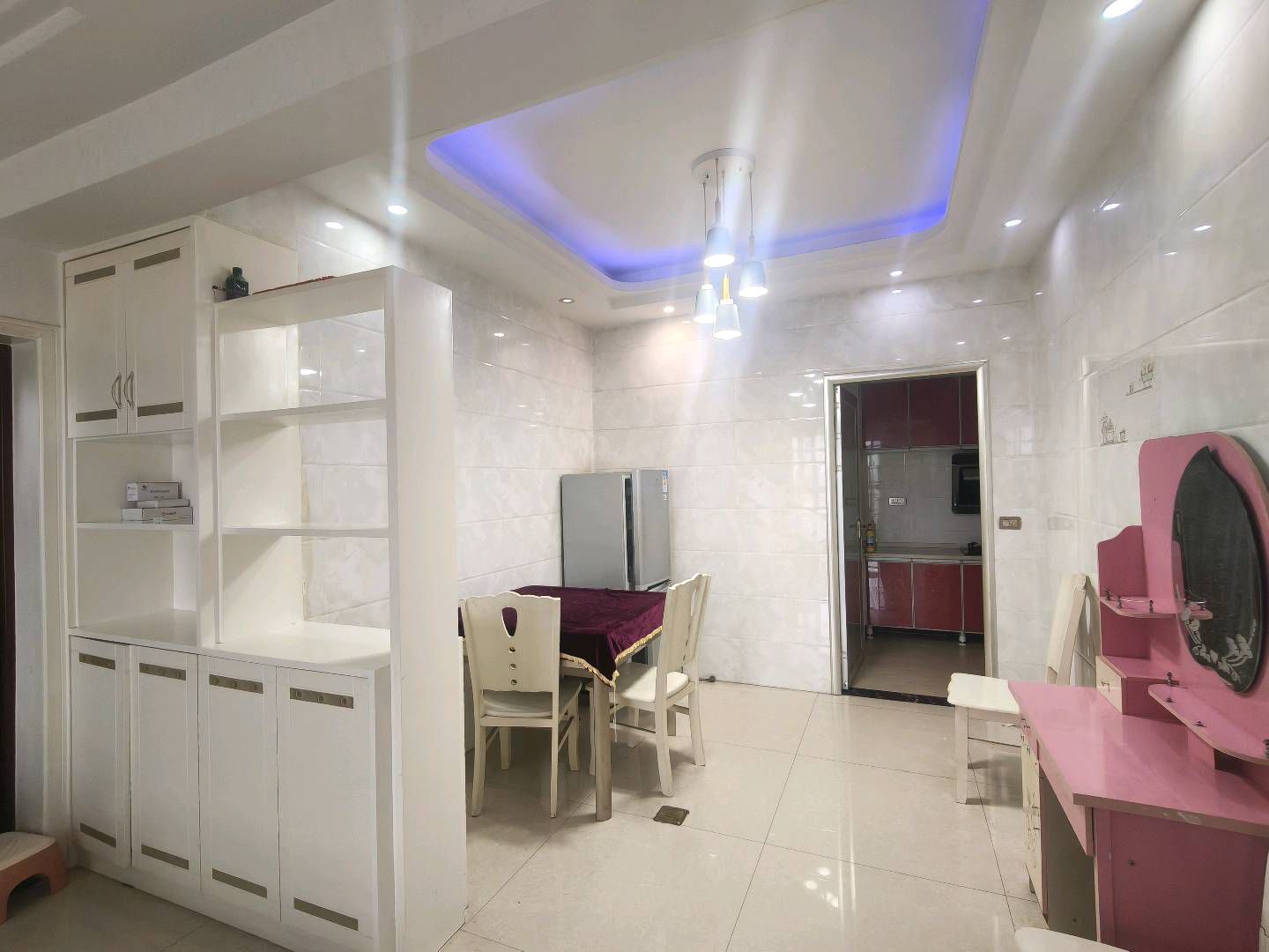 银河花园城·温馨两居室·可以出租啦1300/月