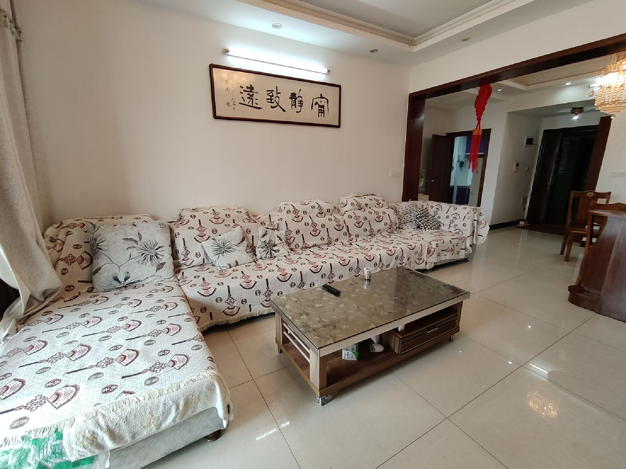 凯旋名都·精装修两室两厅·租1500/月