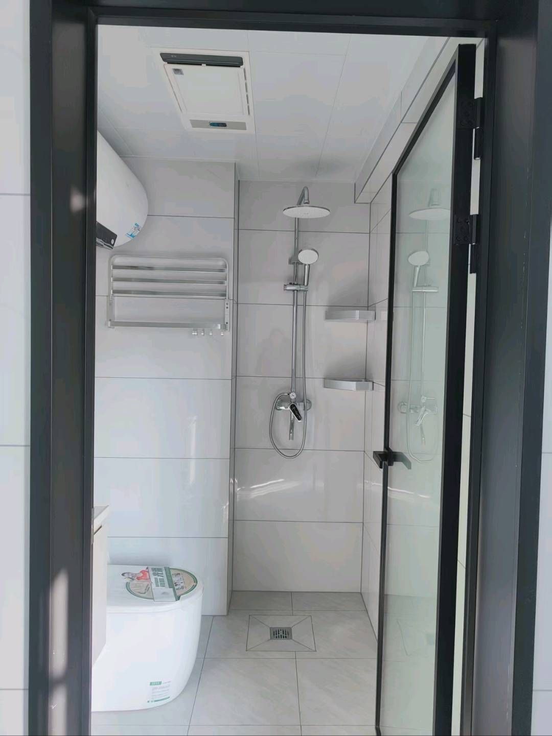 维多利亚·1室1厅·精装修，拎包入住·价格1000元