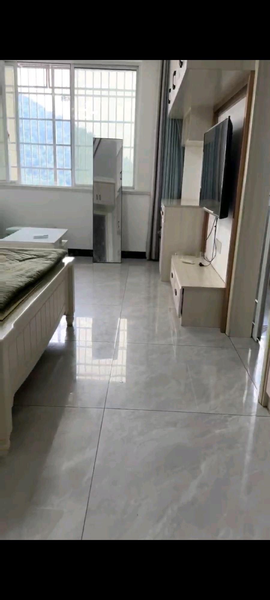 东洲大厦·一室一厅·拎包入住售：23万证件齐全