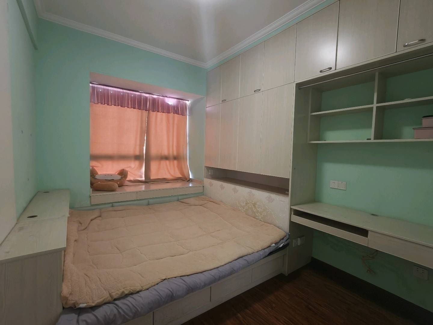 赤壁印象·精装修一室一厅公寓出租1200/月