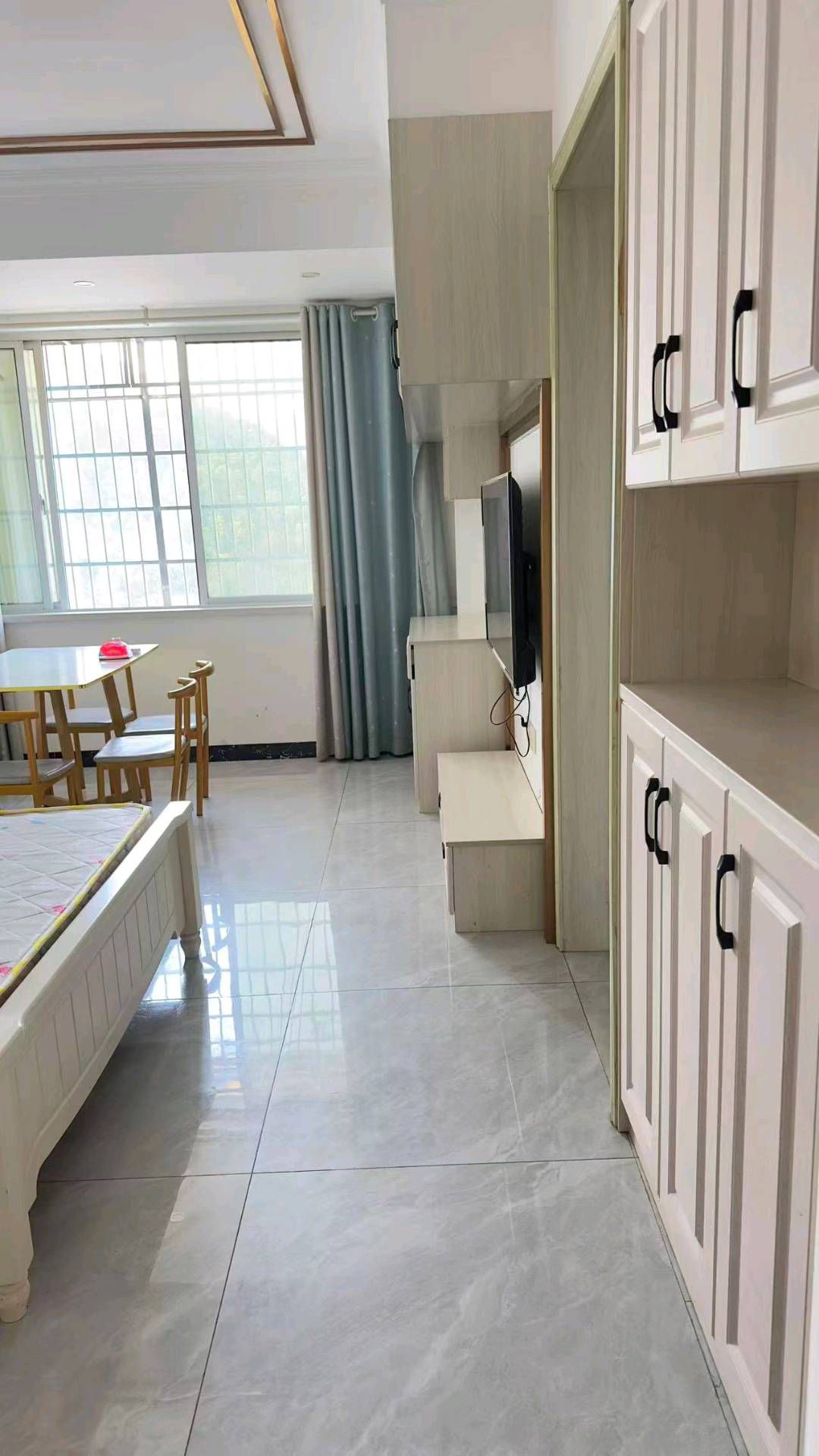 东洲大厦·一室一厅·拎包入住售：23万证件齐全