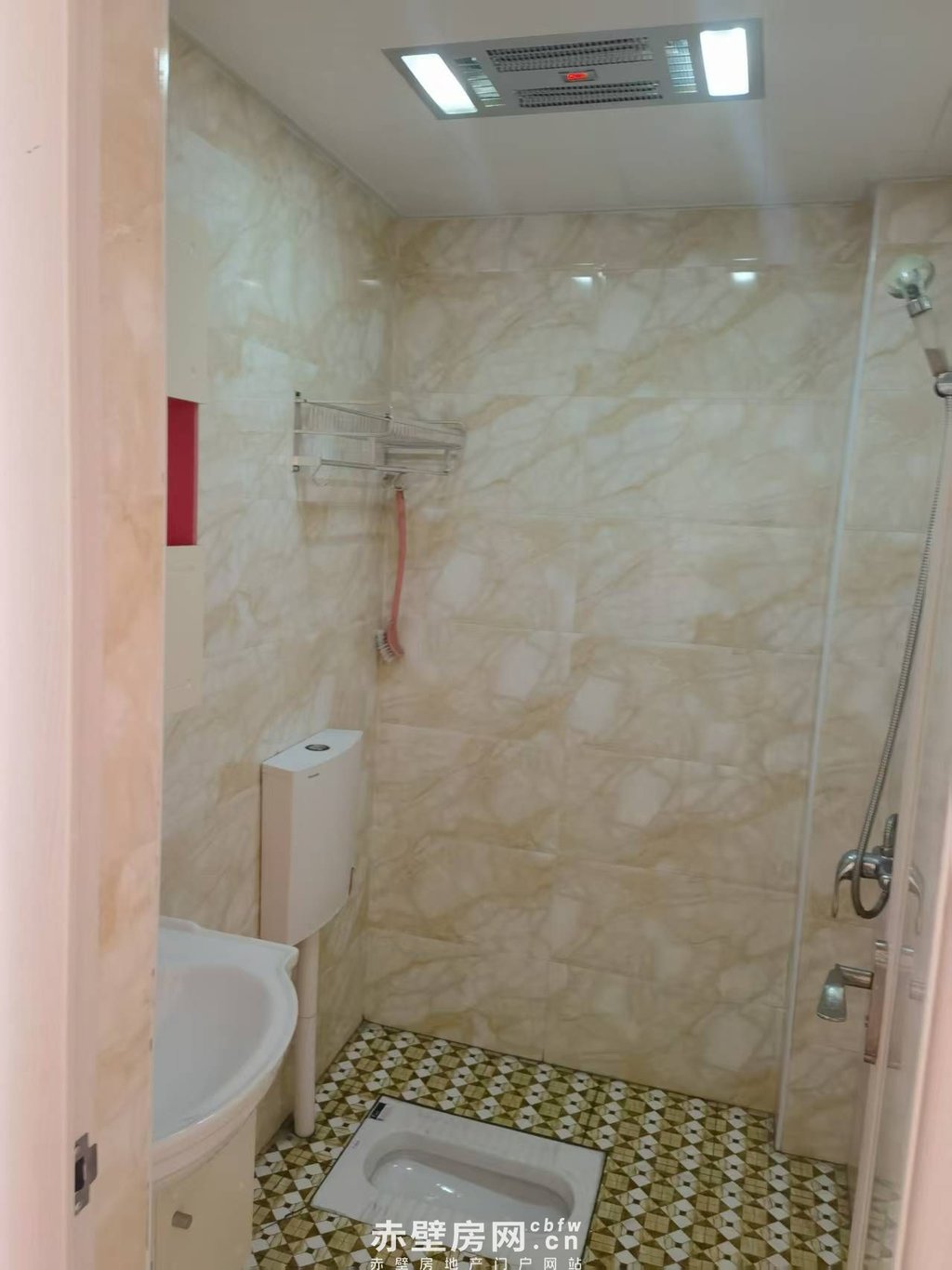 东洲桥小区·三楼·三室两厅·干净整洁出租1500/月