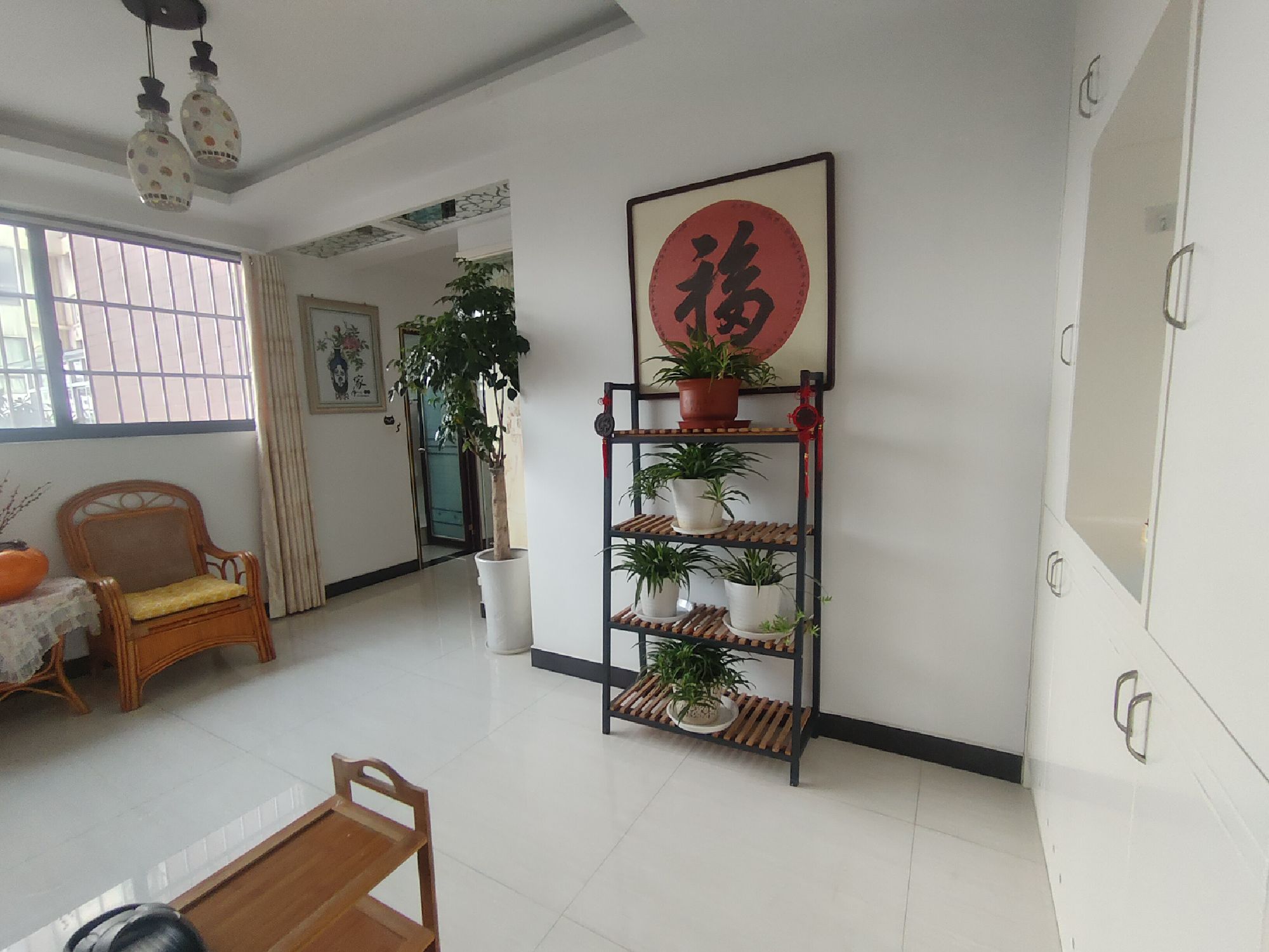 博園小區(qū)·帶平臺·室內120平方·電梯4樓報價65萬