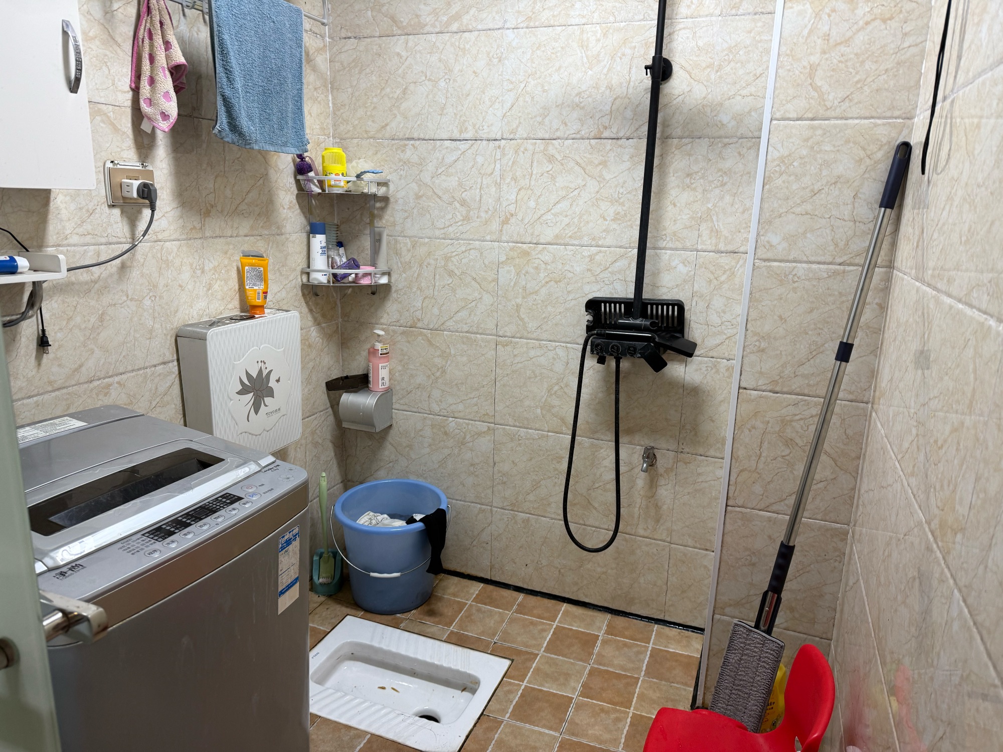 银轮新世界·两室两厅·拎包入住电梯房中层·报价28万