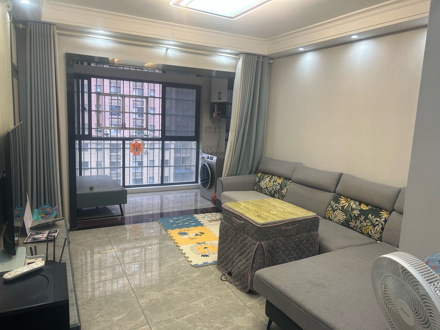 河北大道·圣荣佳苑·全新装修两室两厅·拎包入住·39万