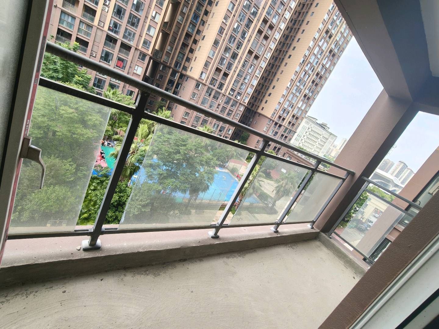 丰业盛世二期·超好大边户·南北通透双阳台·证在手53万