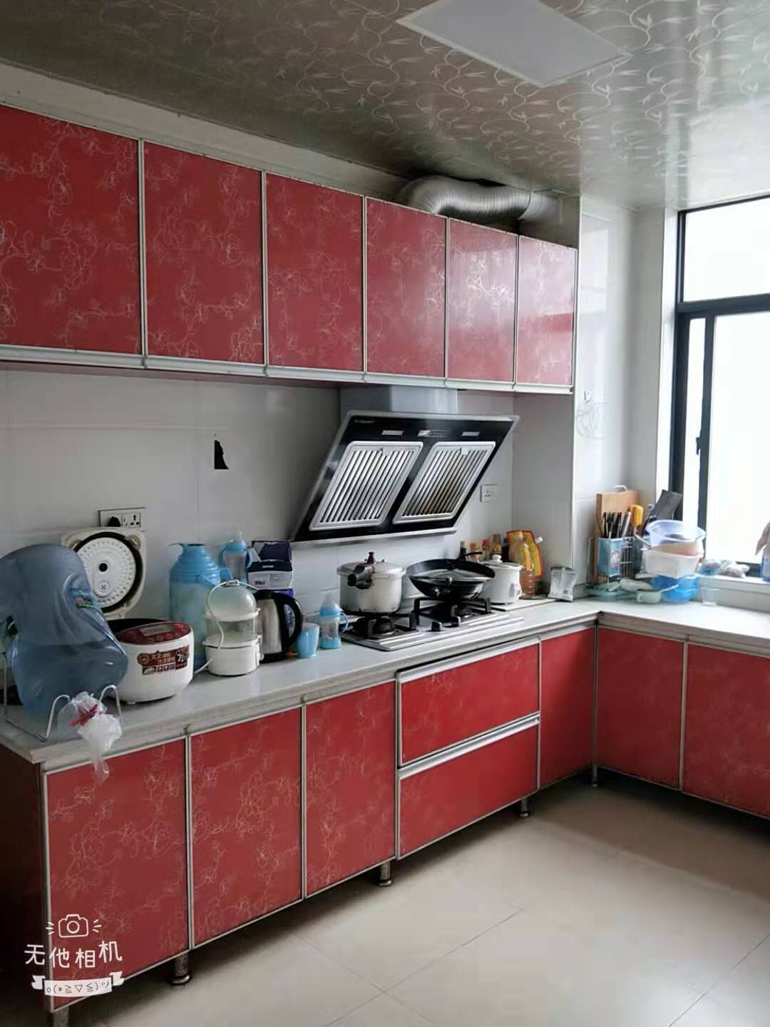 永邦欧洲城·外滩边·步梯四楼·干净整洁三居室·出租1500/月