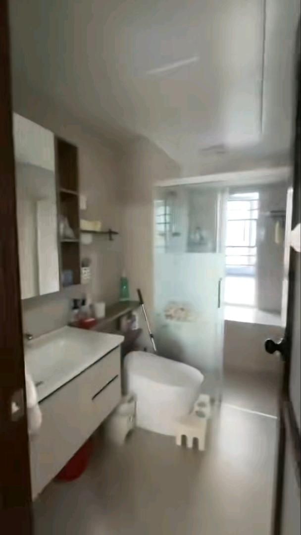 碧桂园城市之光·一楼带院子·4室2厅2卫·全新装修报价75万