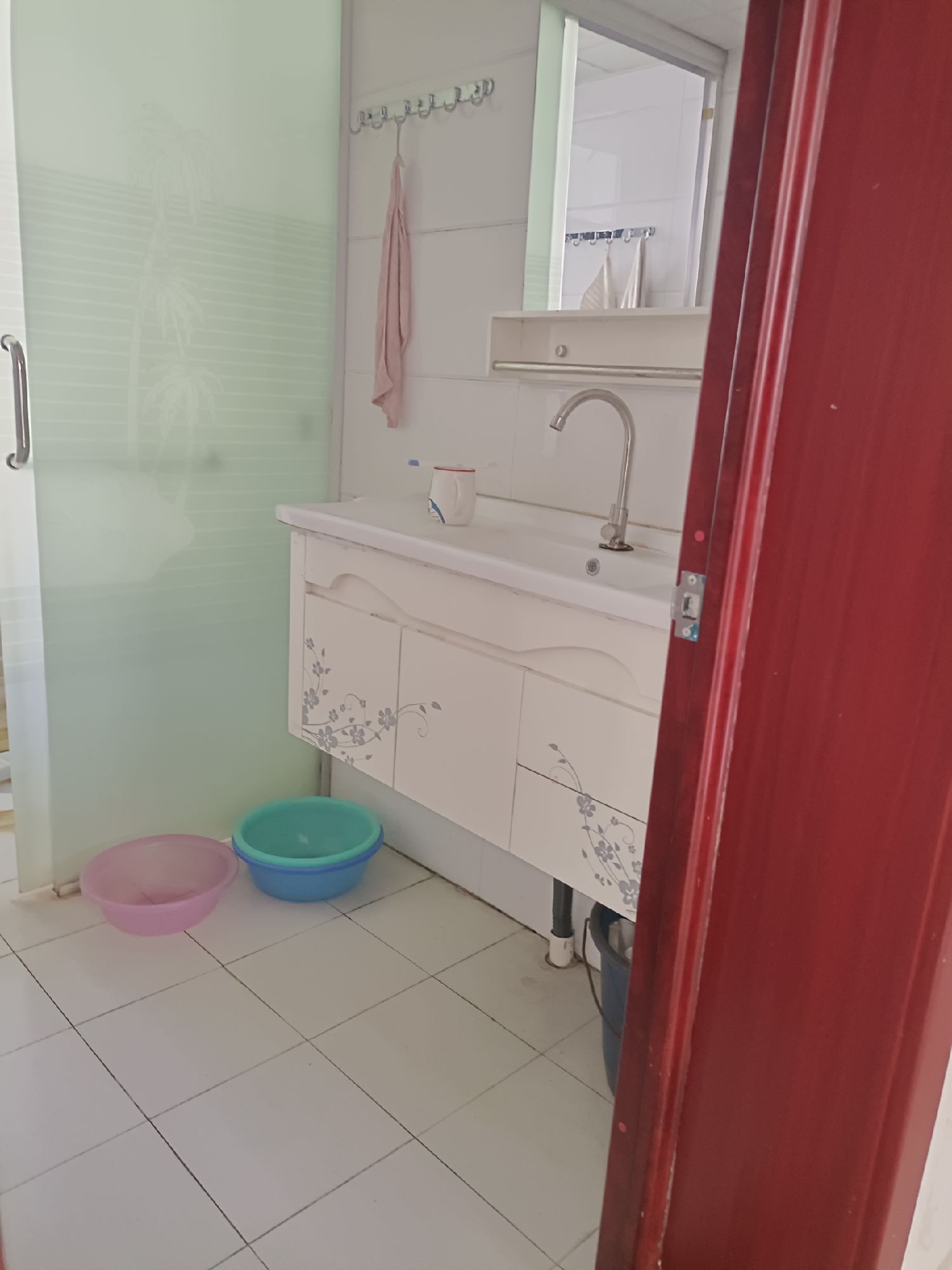 东亭花园·步梯5楼·精装修可拎包入住36万带车库