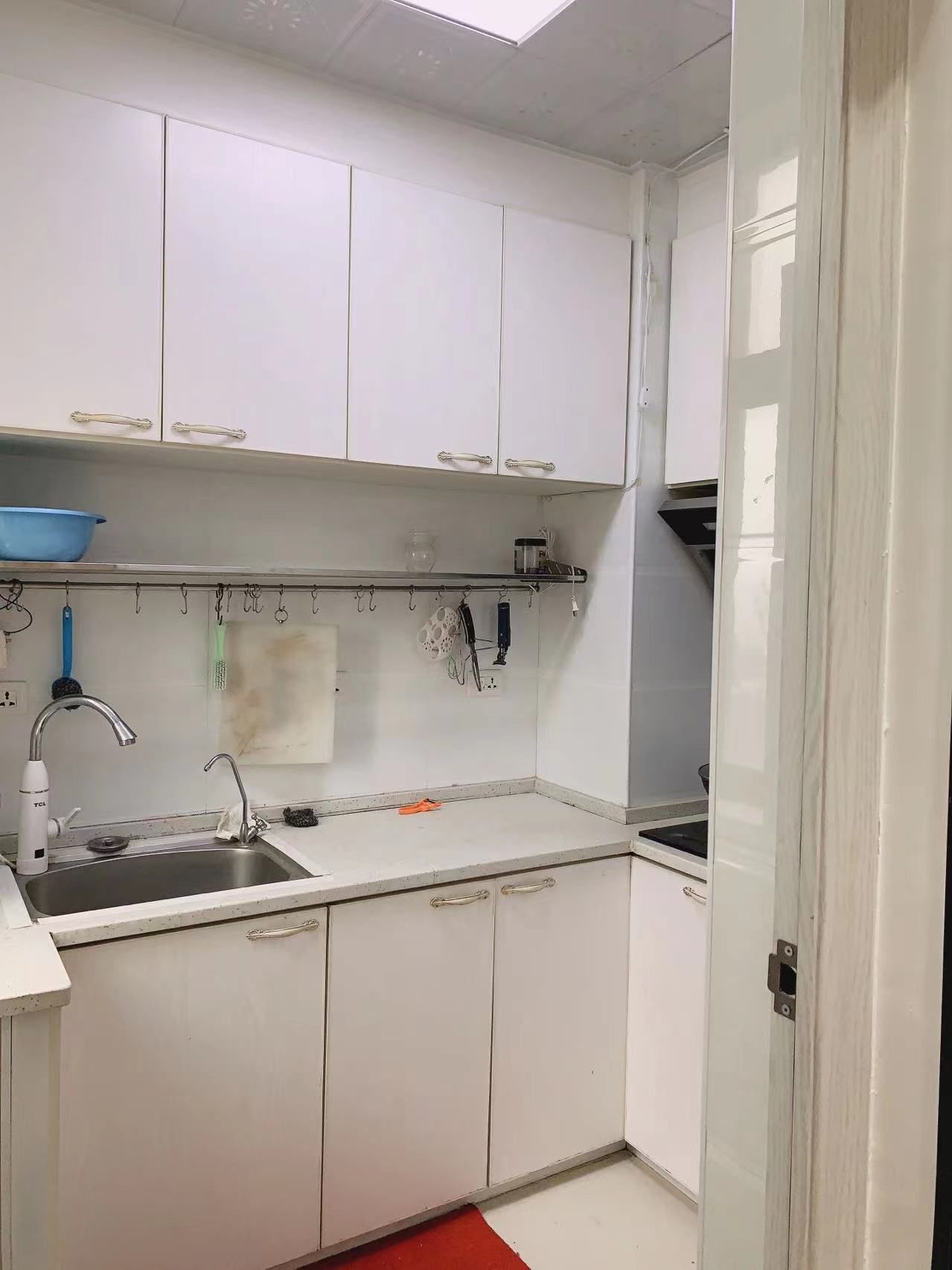 眾城國際·二期兩室兩廳·租1400/月