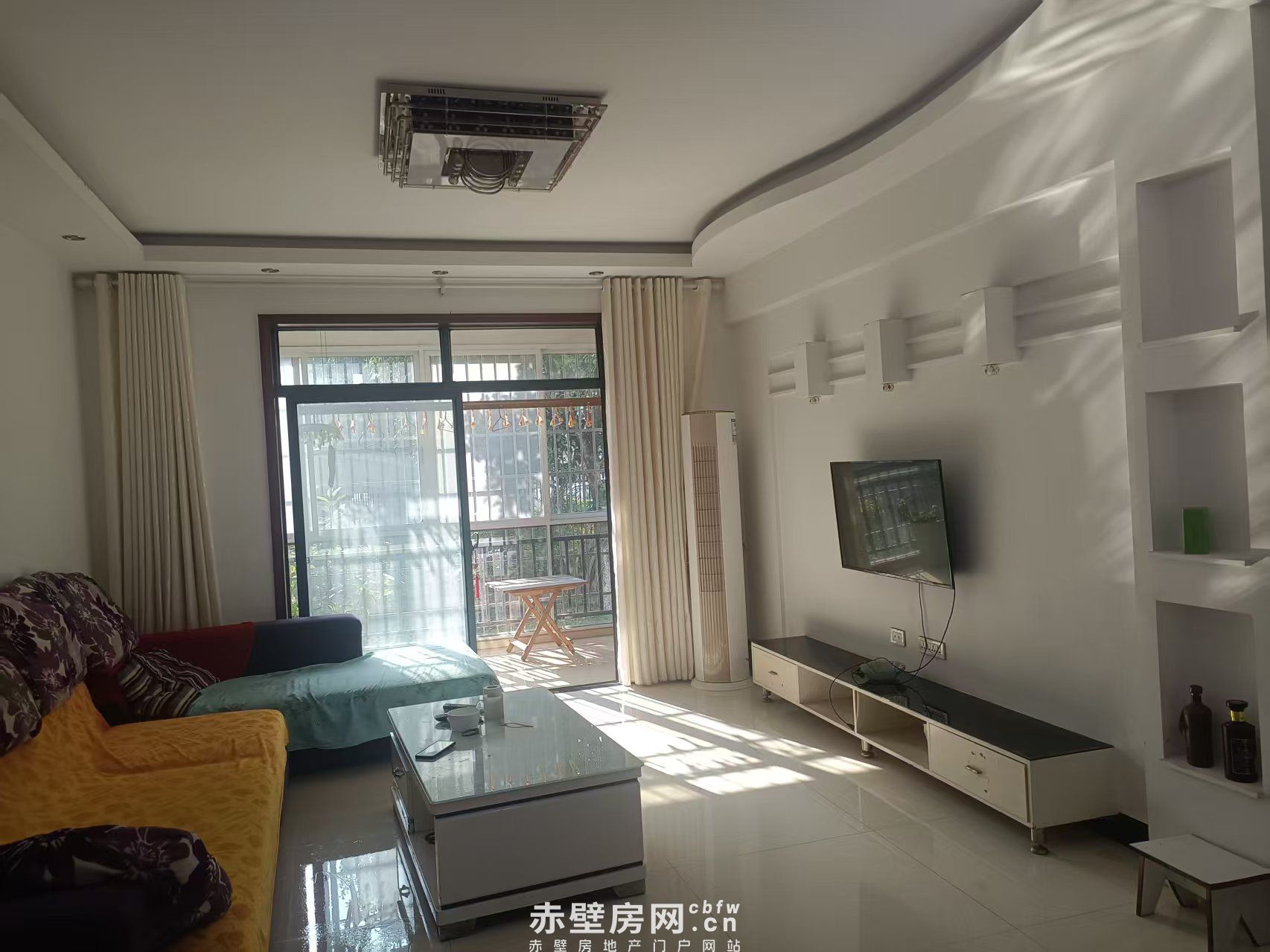 依山畔水、空气清新、两房两厅好户型诚意出租