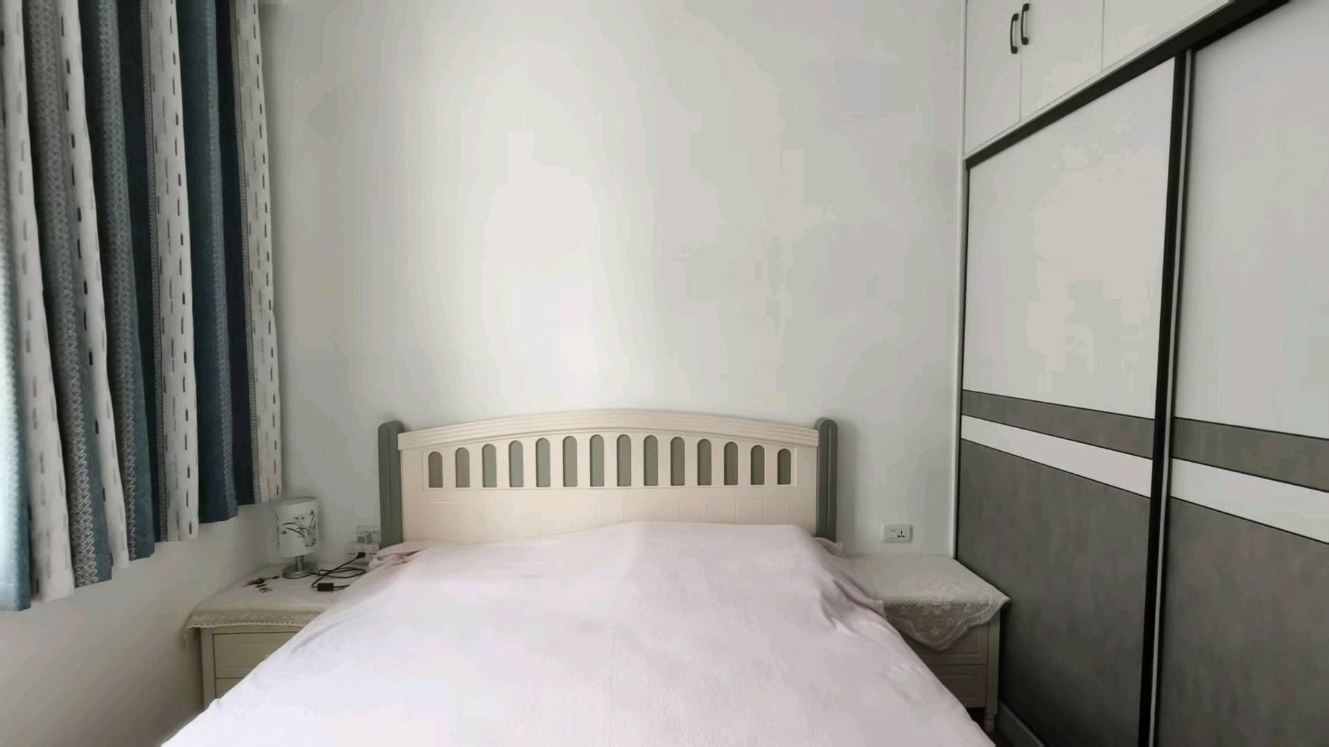 天佑小区·4楼·精装修三室两厅·有证36.8万包过户