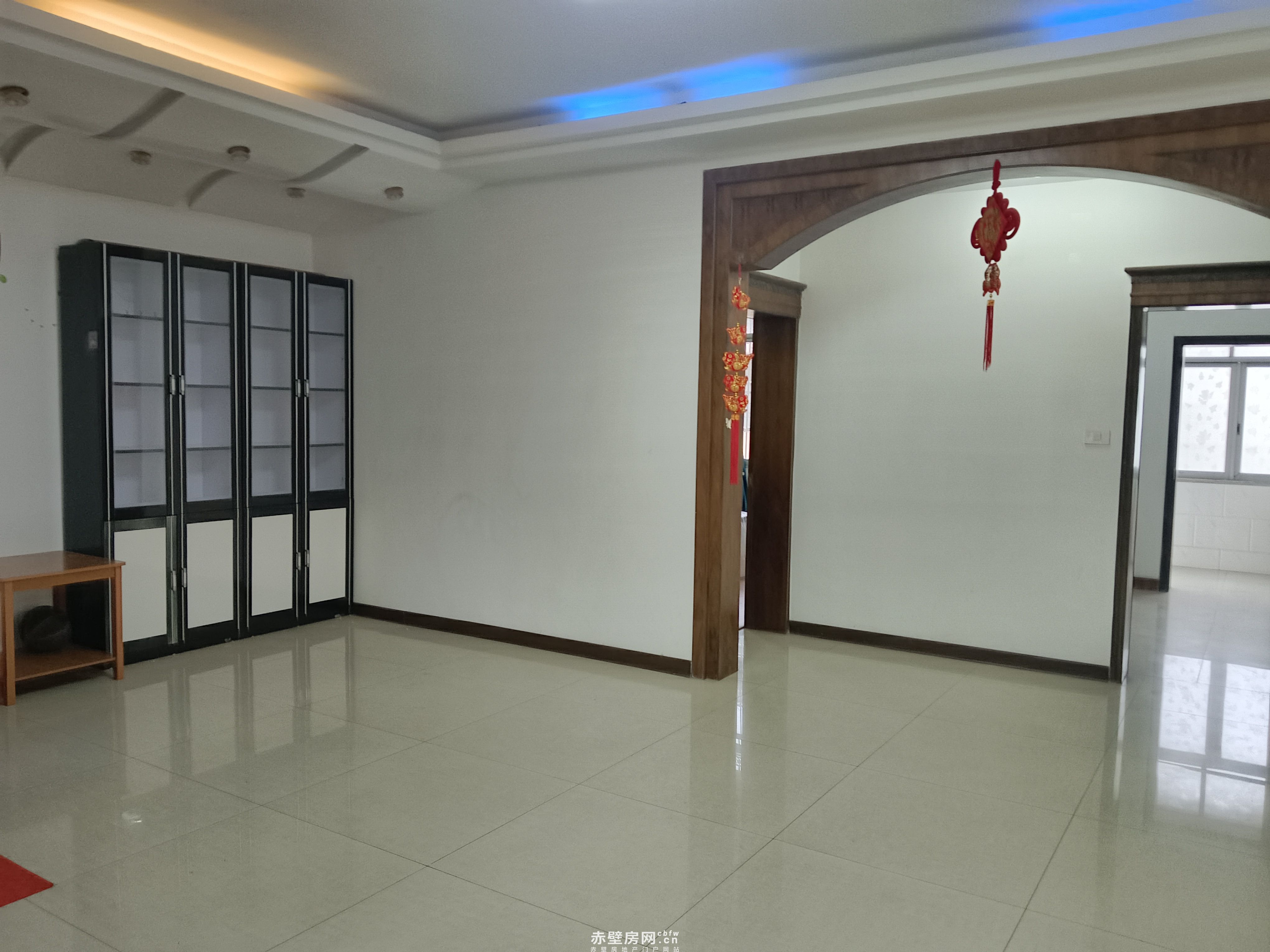 国贸、天骄附近启慧幼儿园小区 优质房急售，户型：3室2厅2卫1厨