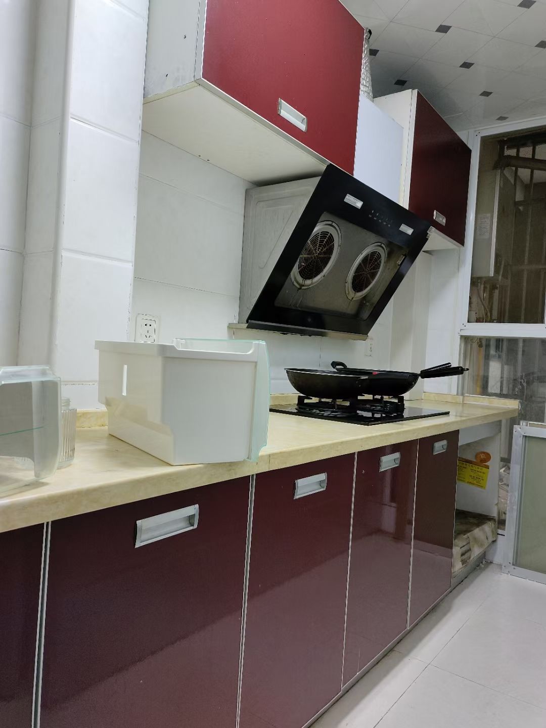 凯旋名都·两室两厅·可以做到拎包入住1200/月