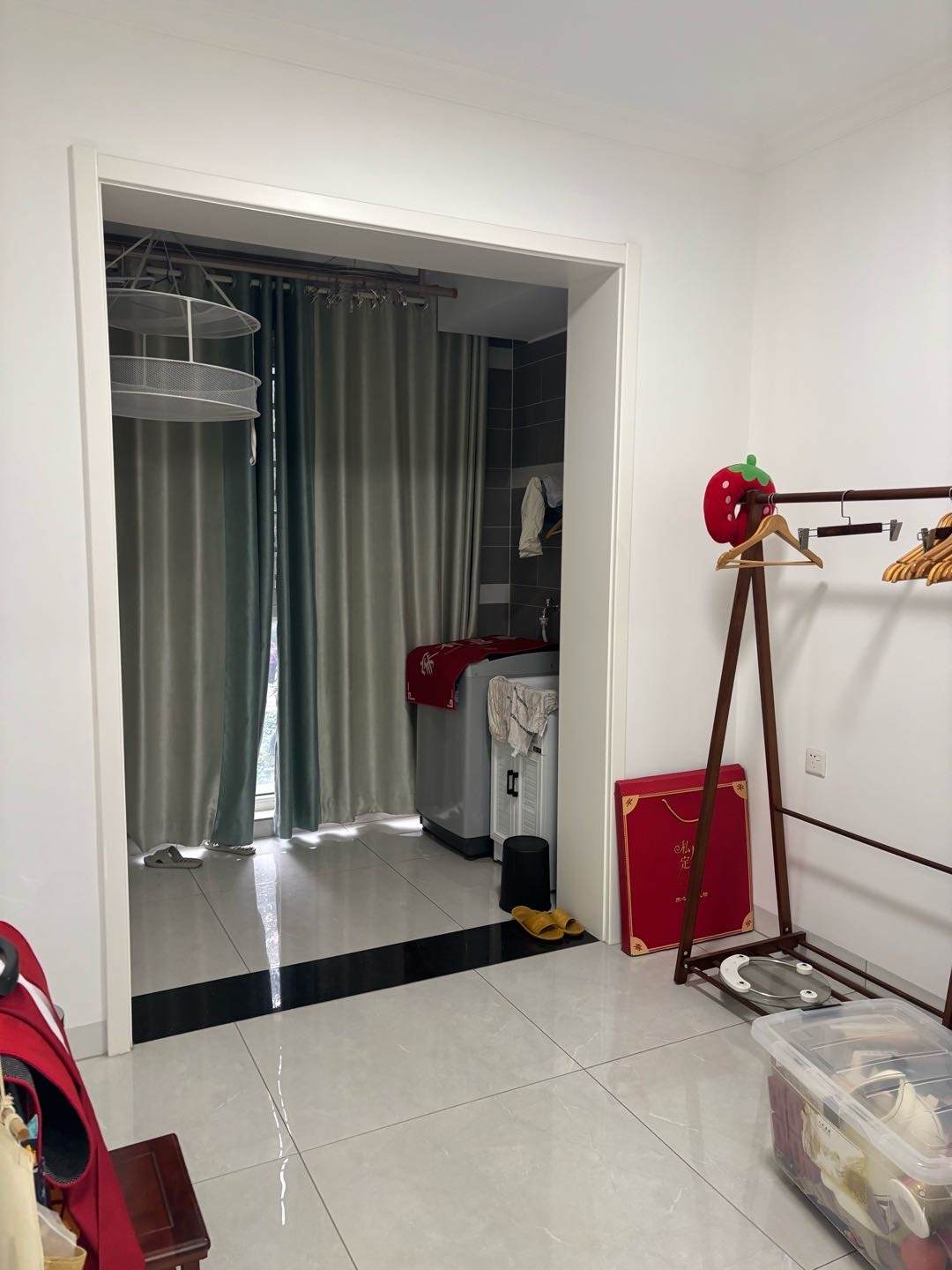 塞纳河畔·两室两厅·全新装修·拎包入住·房子保养好售价35万