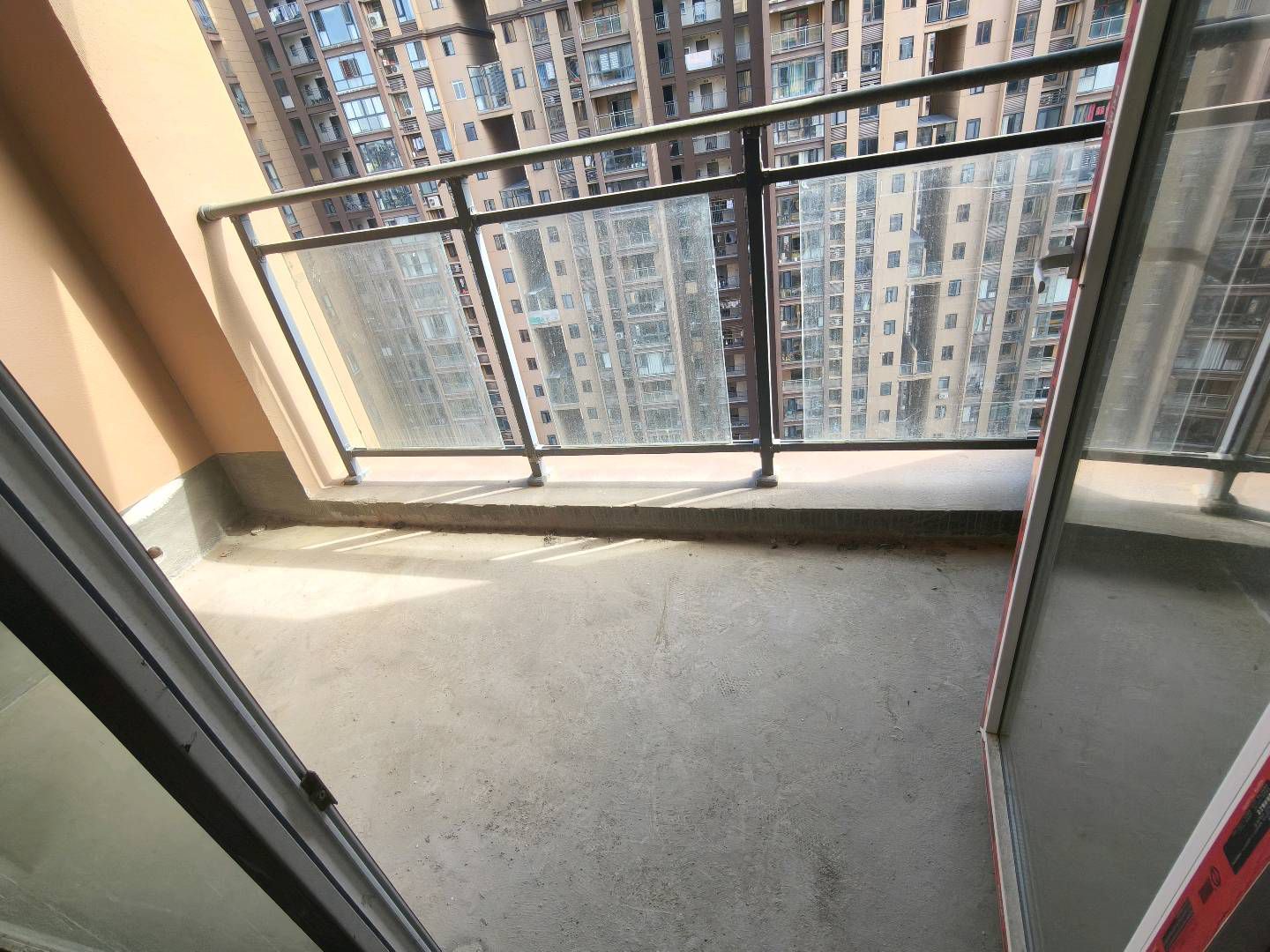 丰业盛世·一期两室两厅·好户型·诚意出售35万
