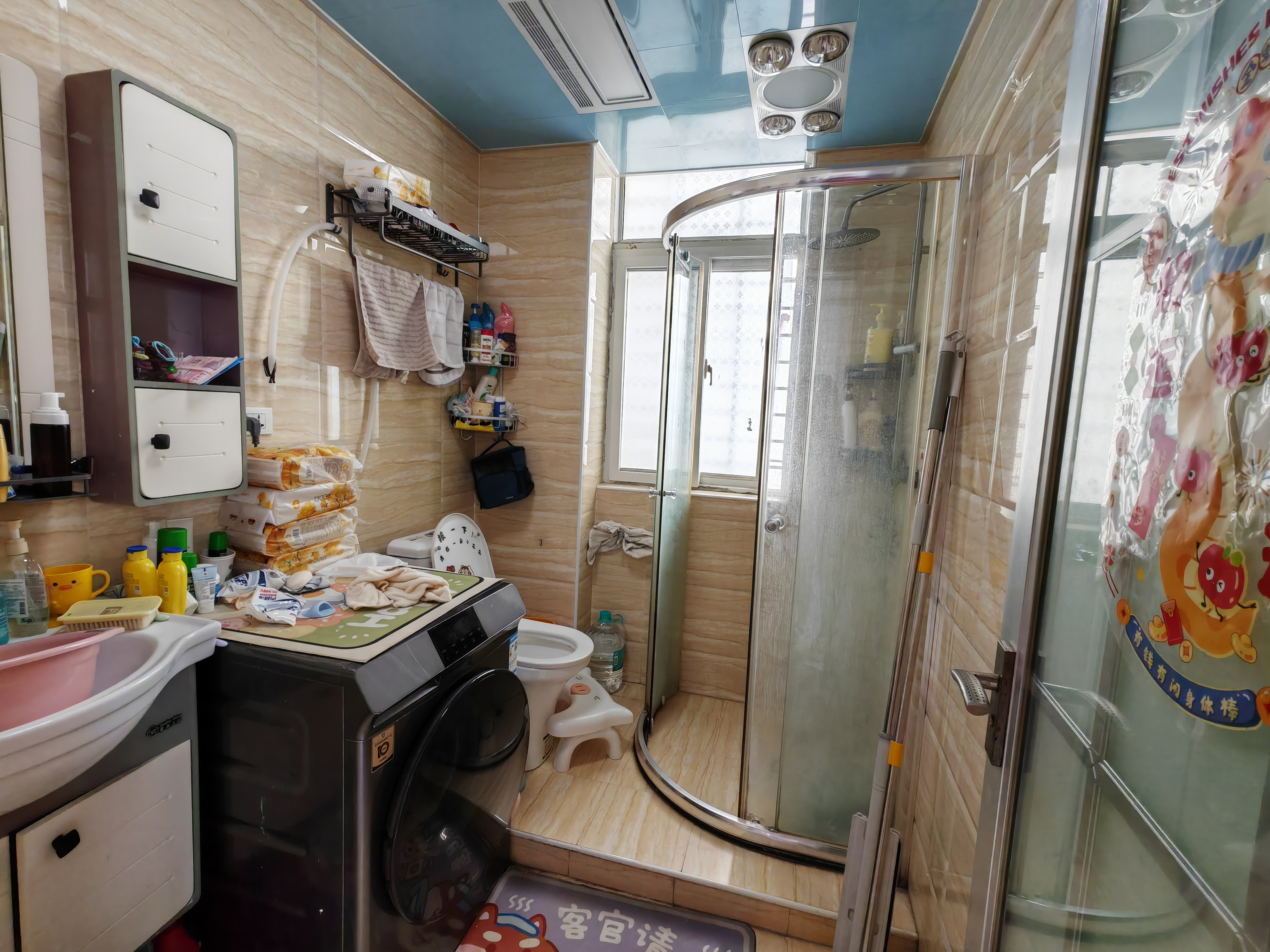 众城国际|新街口，业主自住房，精装修，2室1厅1卫一厨诚意卖，看房联系18307150819