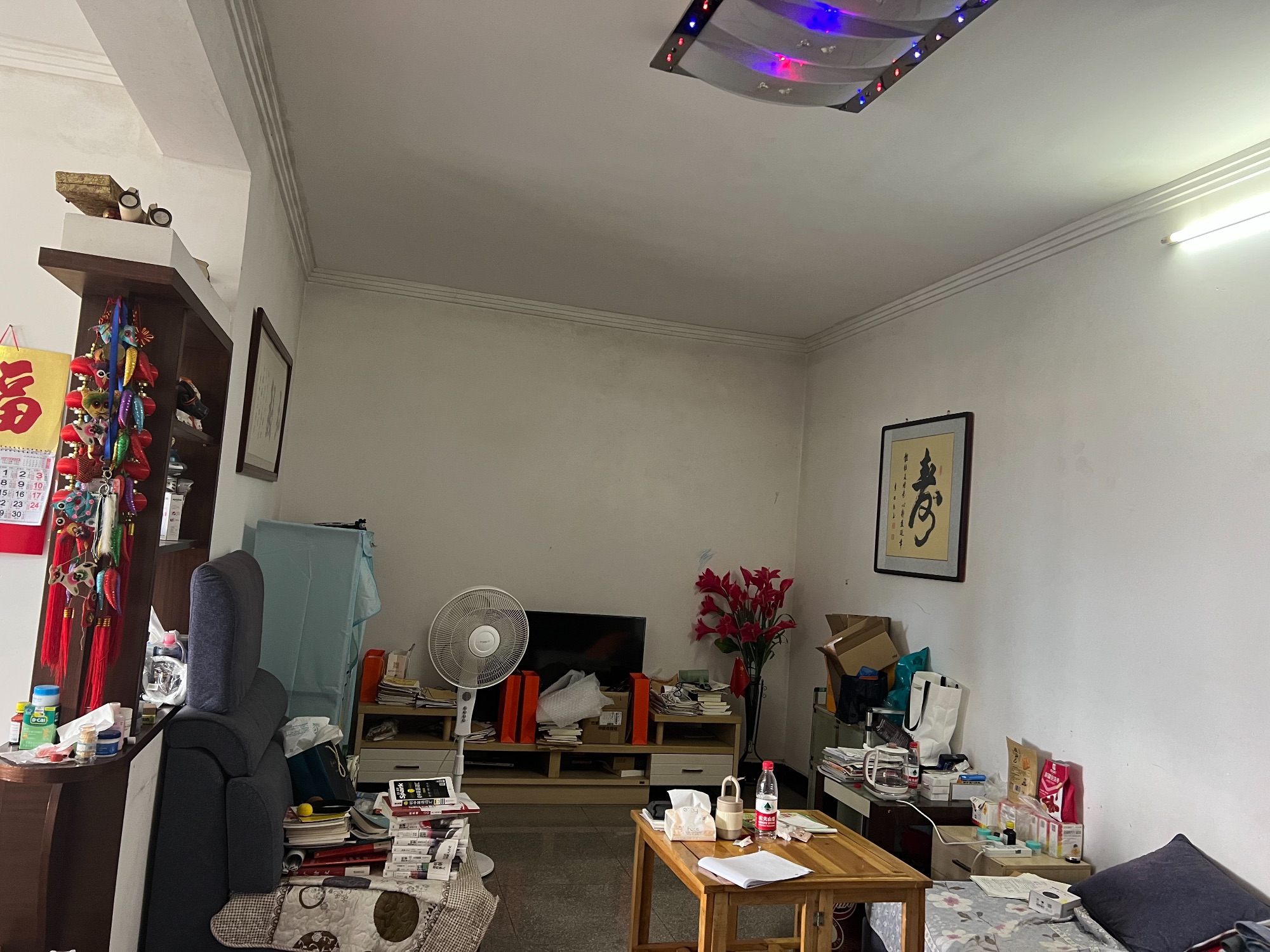 一中一小旁邊的房子·三室兩廳·36萬