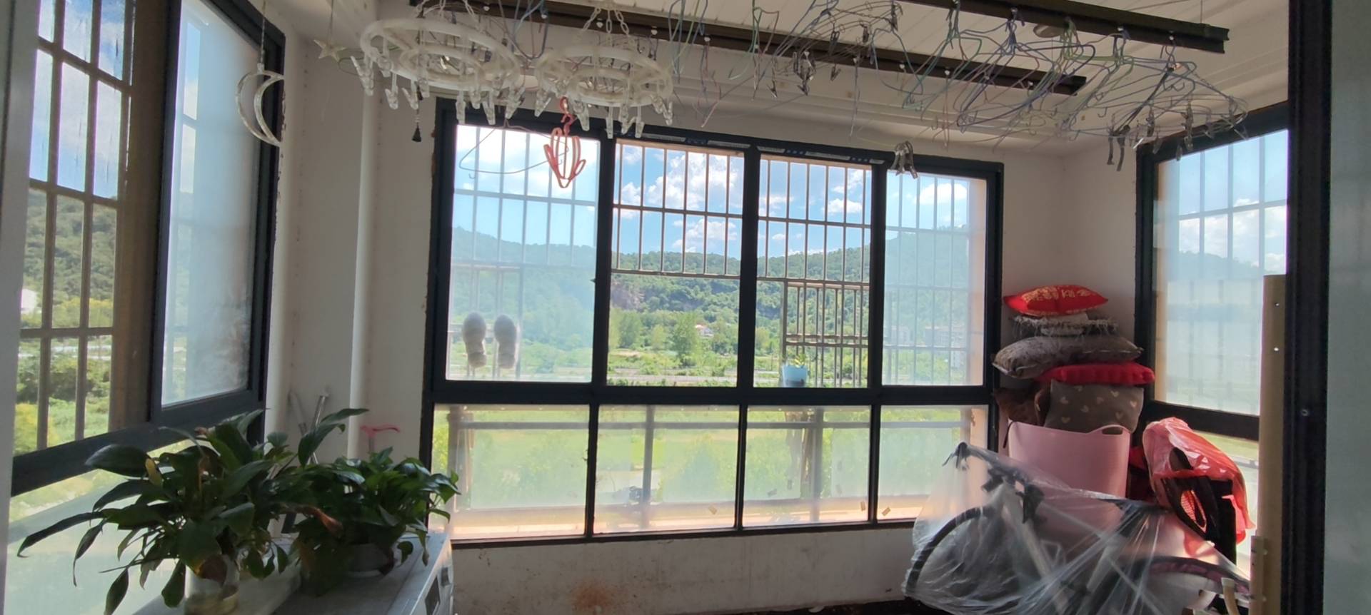鵬成·新都匯三室兩廳精裝拎包入住生態(tài)濕地公園景觀房