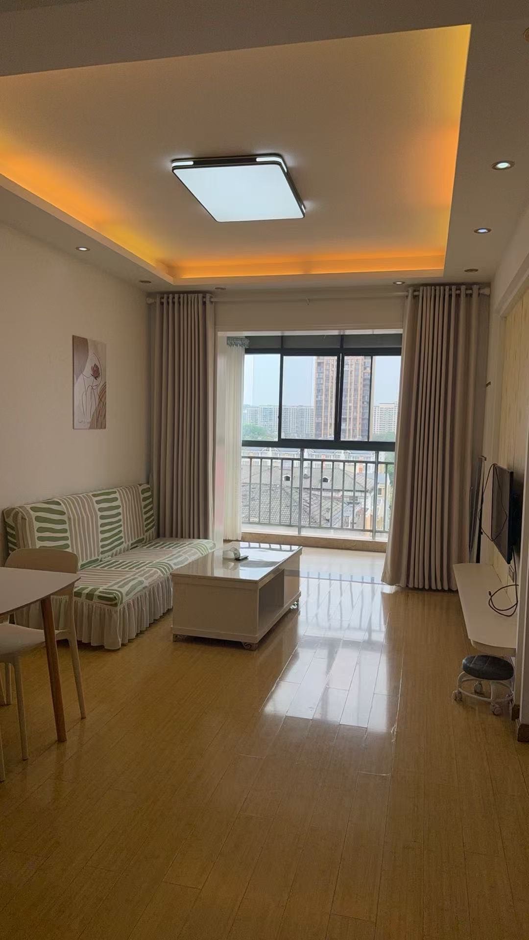 赤壁印象五号公馆·一室一厅·拎包入住/1100月