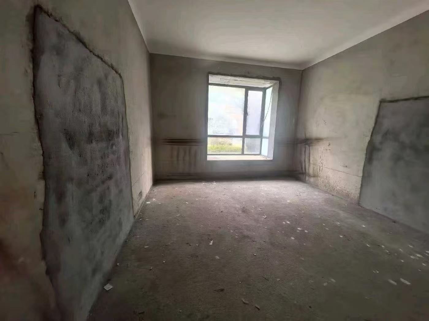 赤壁外滩·138平河景房·三室两室两卫·有证满二62万