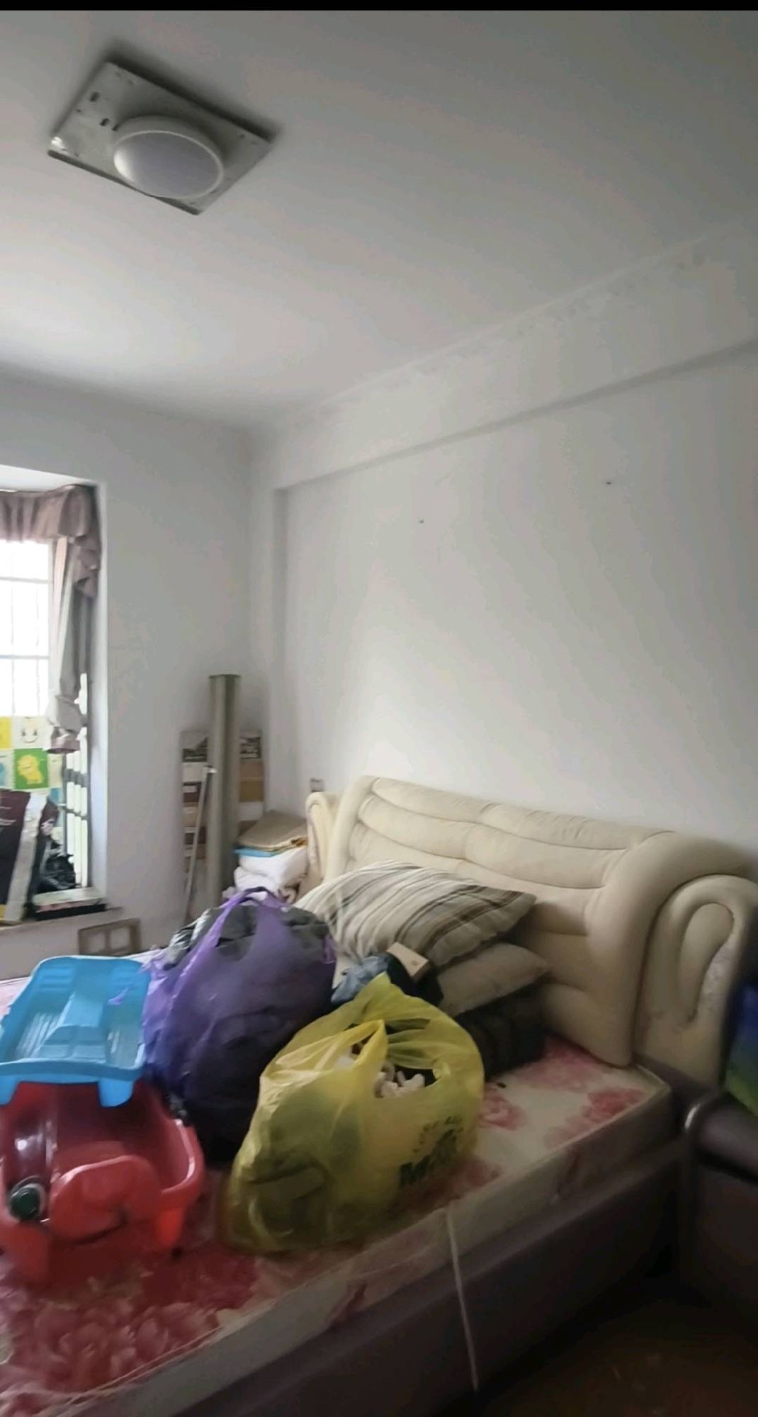 郡都小区一期·116平米·三室两厅一卫·当毛坯房卖33.8万