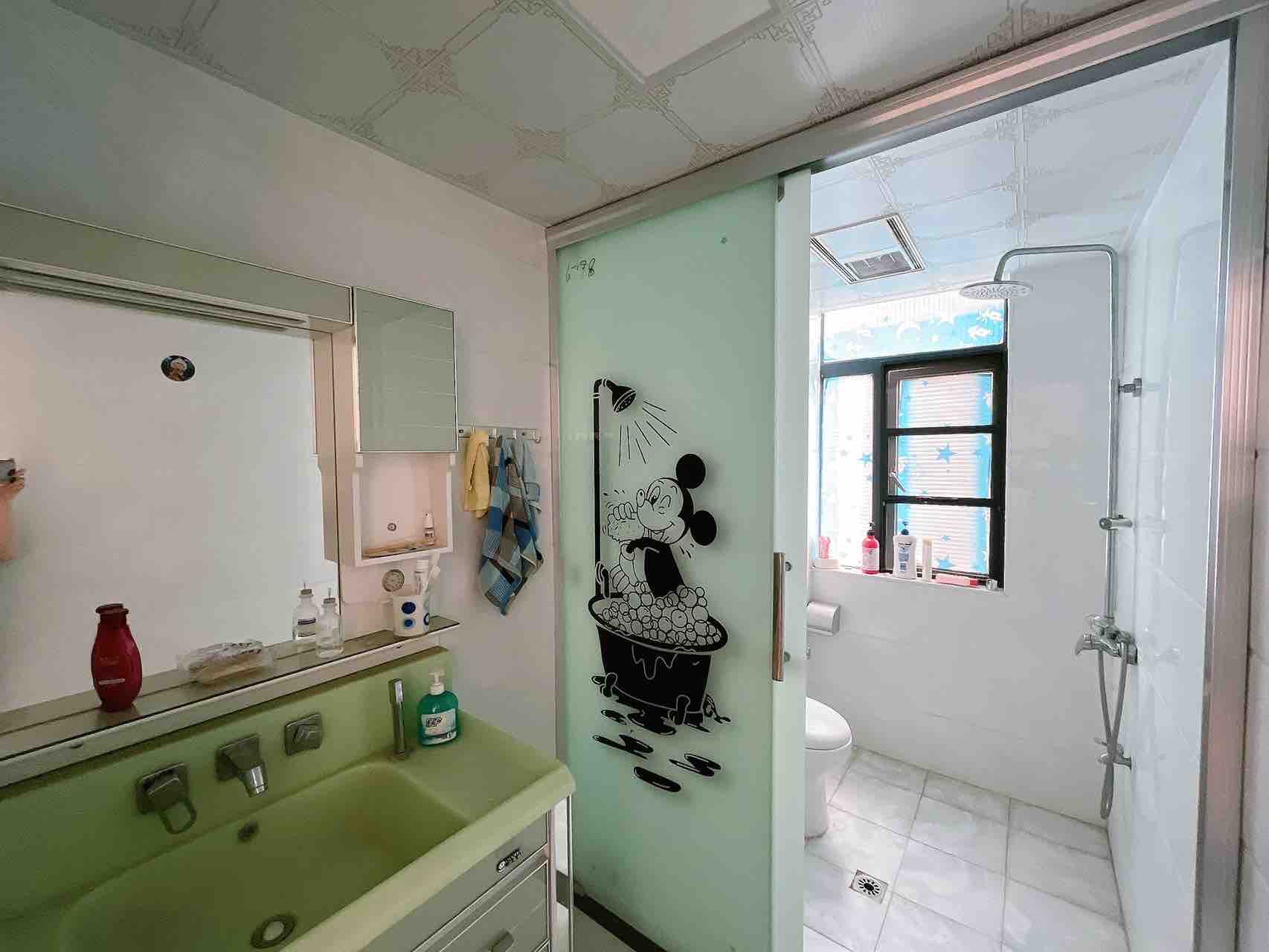 雍景新城·朝南精装修一室一厅·自住出租·都是很好的选择