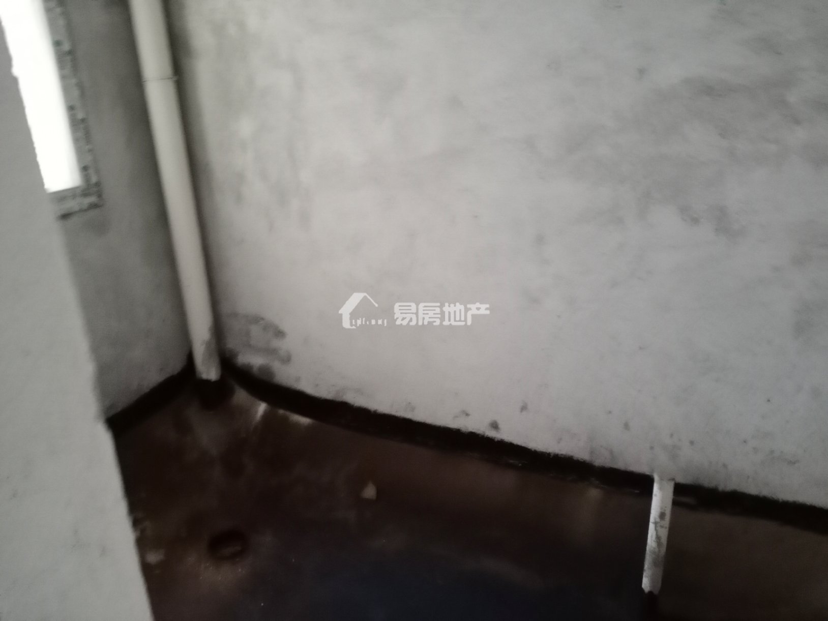 电力小区二期复式楼·上下两层·使用面积大·现亏本卖49万