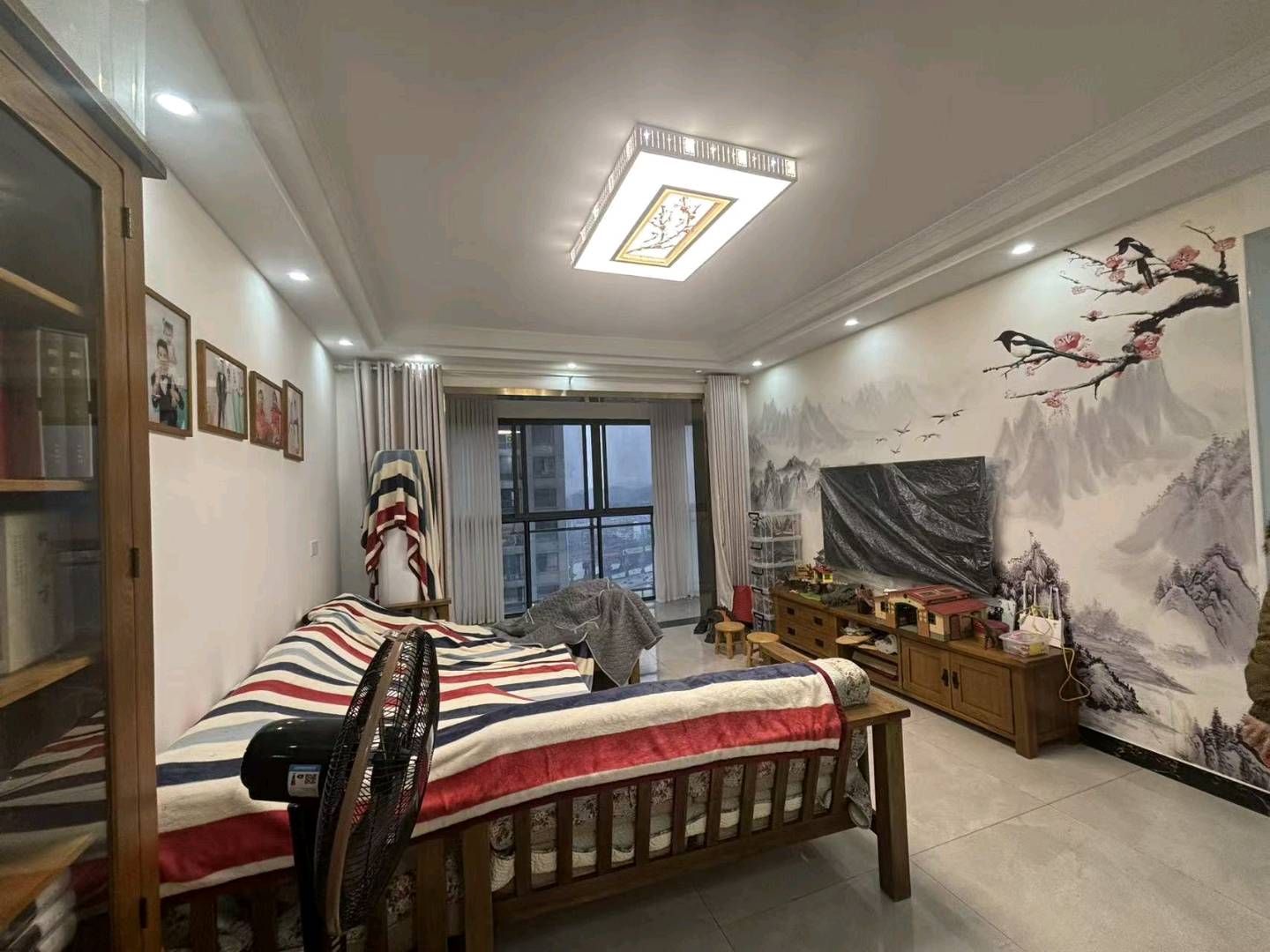 赤壁外滩河景房，3室2厅，精装修，拎包入住，价格68万