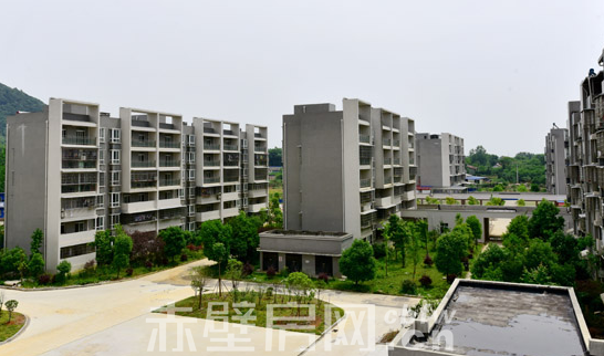 赤壁棚改办：破解棚改搬迁难题 为民构建宜居家园