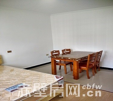 赤壁大道赤壁一中斜对面精装公寓出租