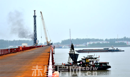 赤壁长江公路大桥：万事俱备 只待施工“发令枪”