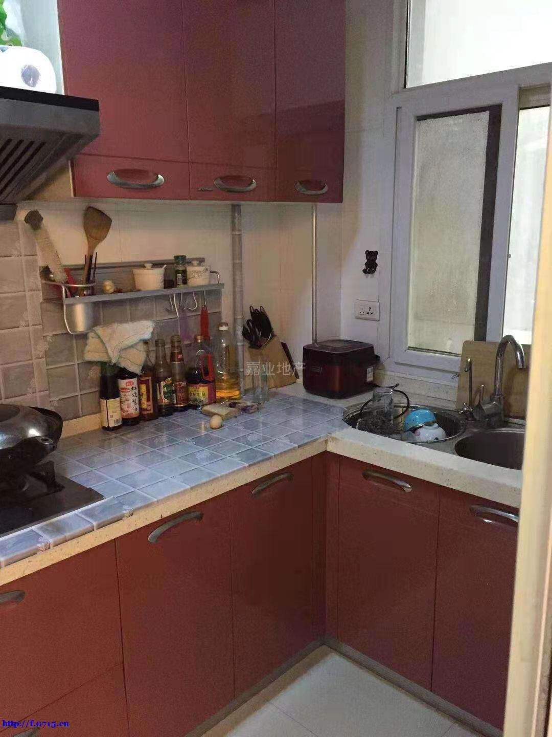 银河花园城精装3室2厅2卫·品牌家私家电拎包入住1700/月