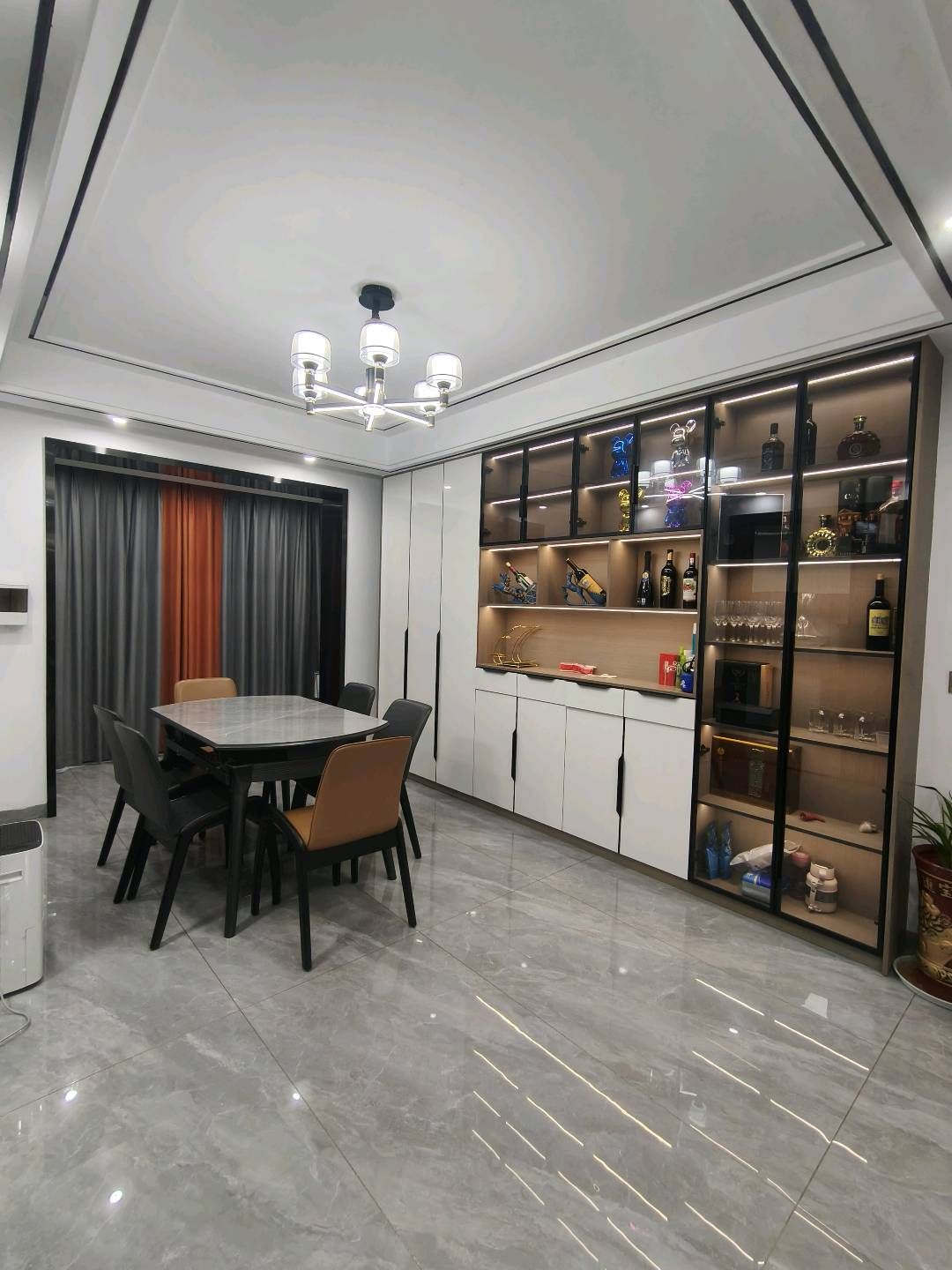 明尚精英·157平米·全新装修·四室两厅·证齐卖52万