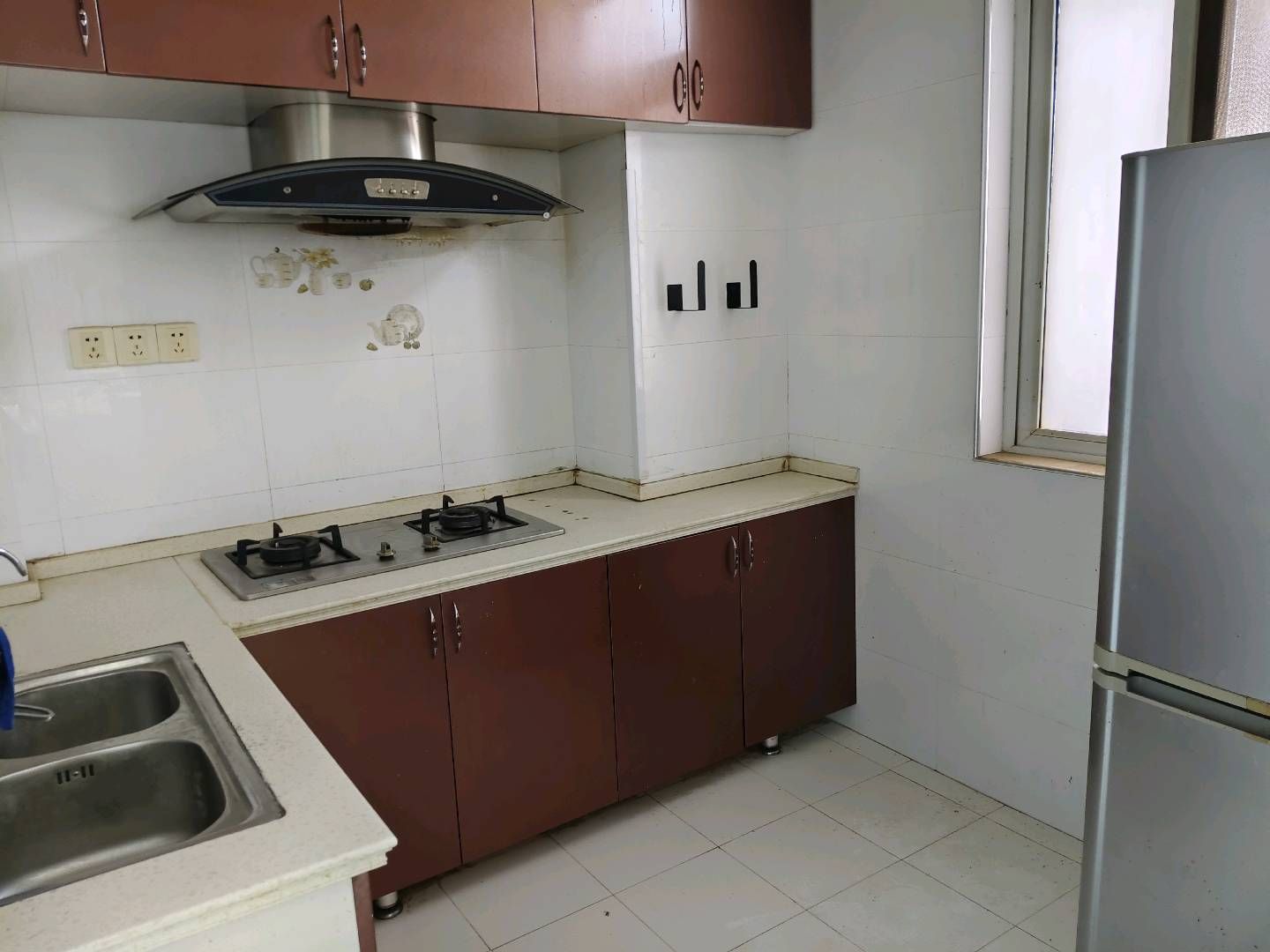 众城国际电梯房·两室两厅·62平方·报价|：26万