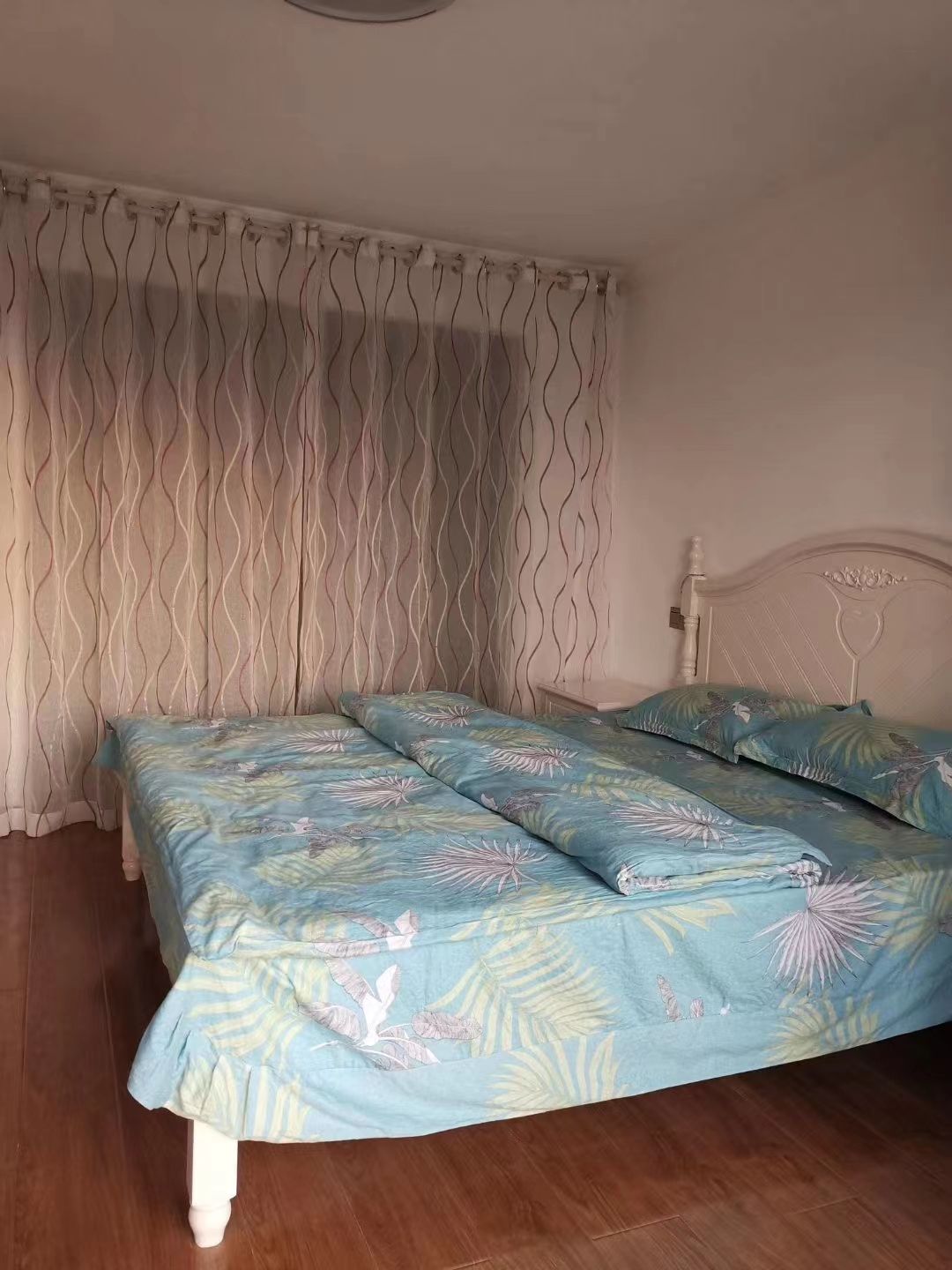 高铁片区·高铁明珠·复式楼2室·干净整洁·商圈地段